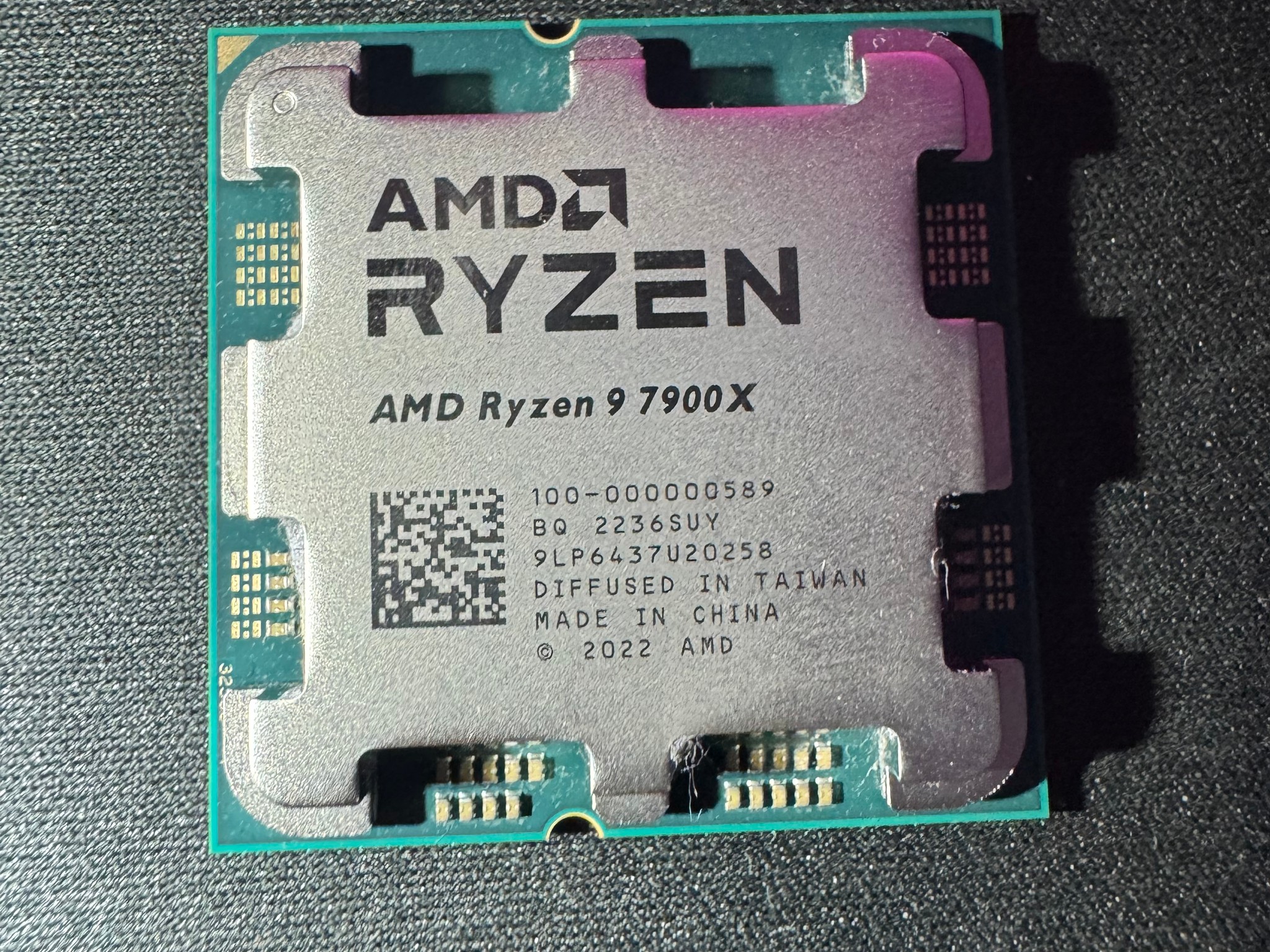 AMD Ryzen 9 7900X