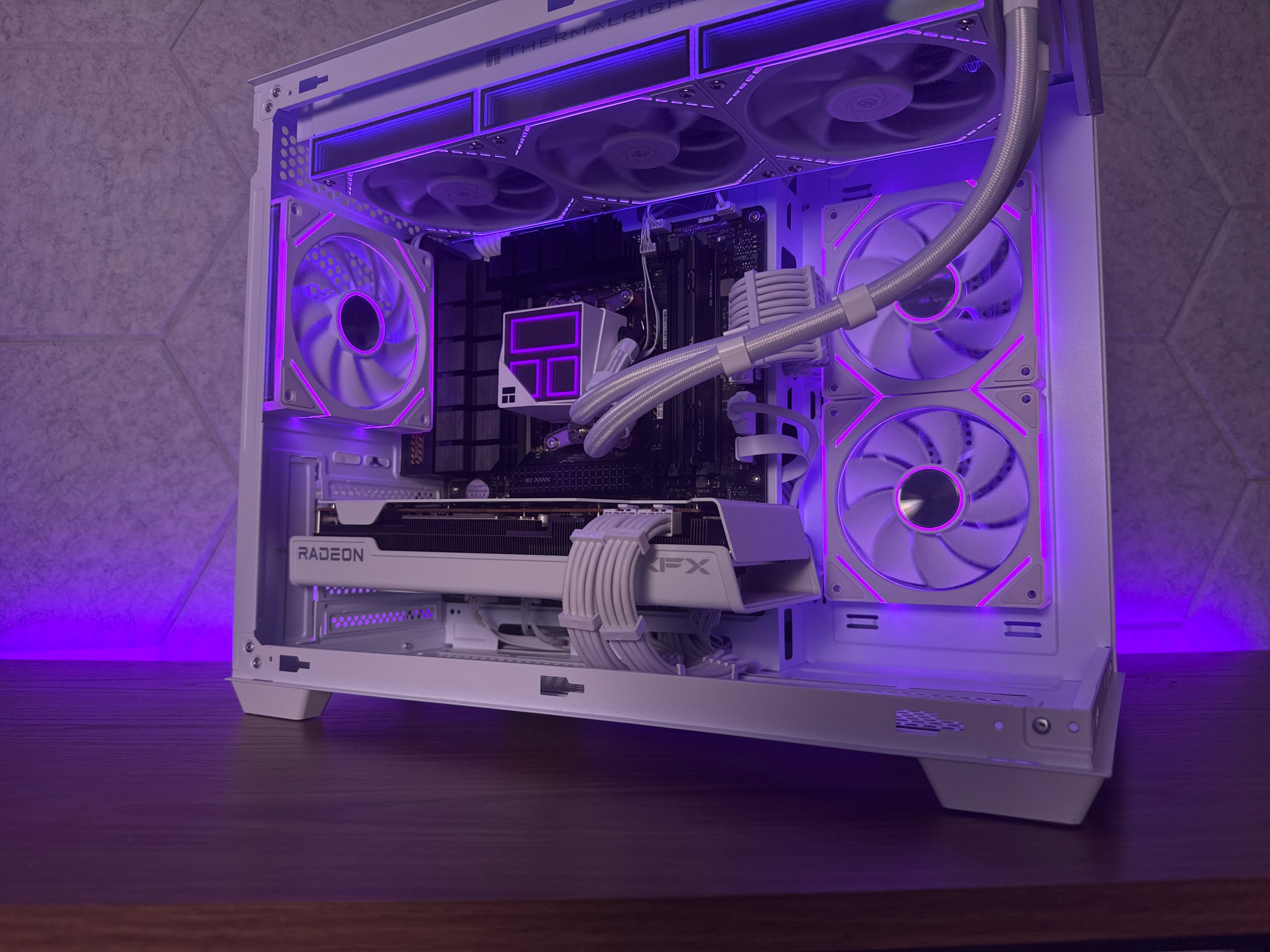 ❄️🧊 Budget DDR5 1440P/1080P Gaming PC | 7800 XT | Ryzen 5 | 16gb Ram | 1TB Nvme | WIFI/BT 🧊❄️