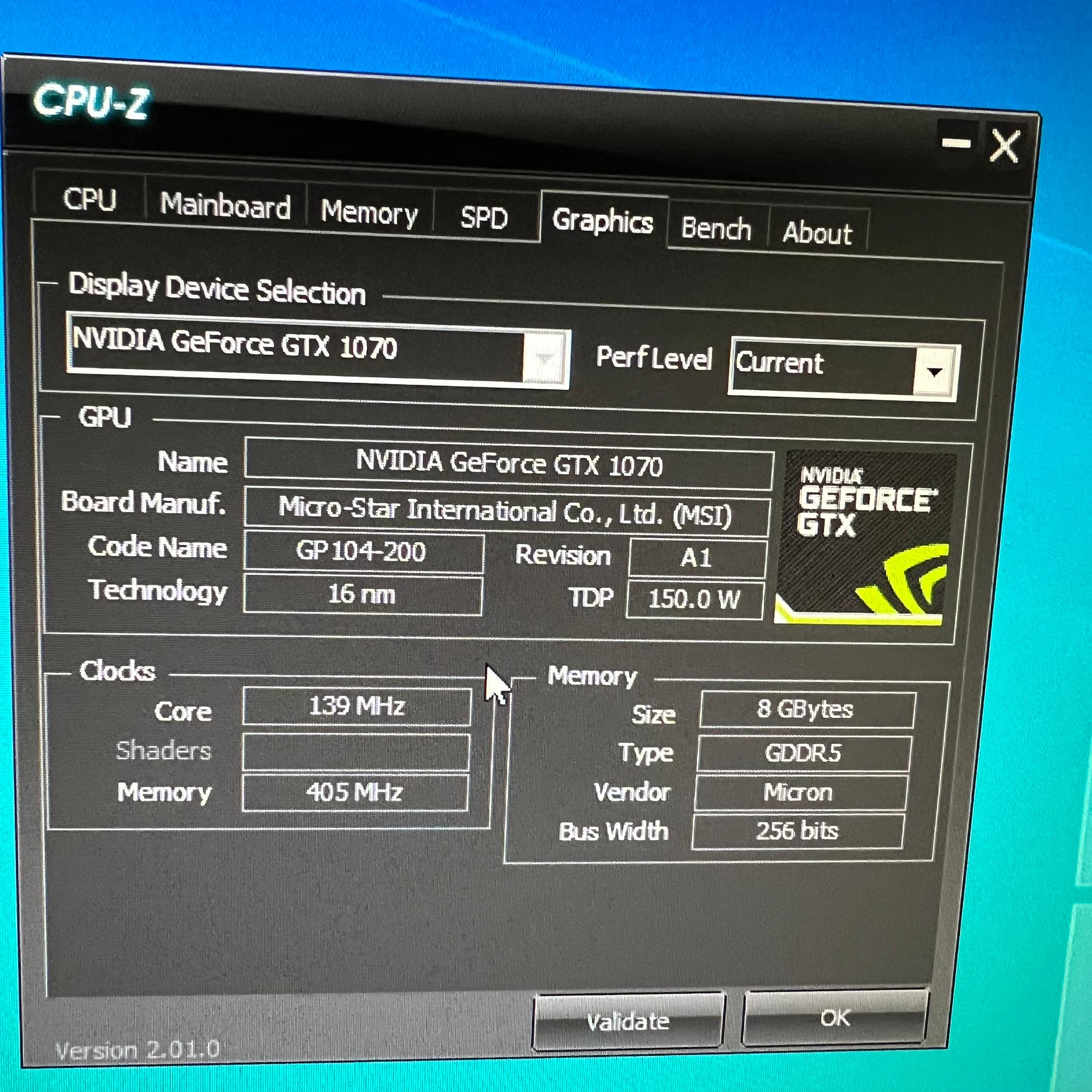 Red Liner (GTX 1070 + I5 9600KF)