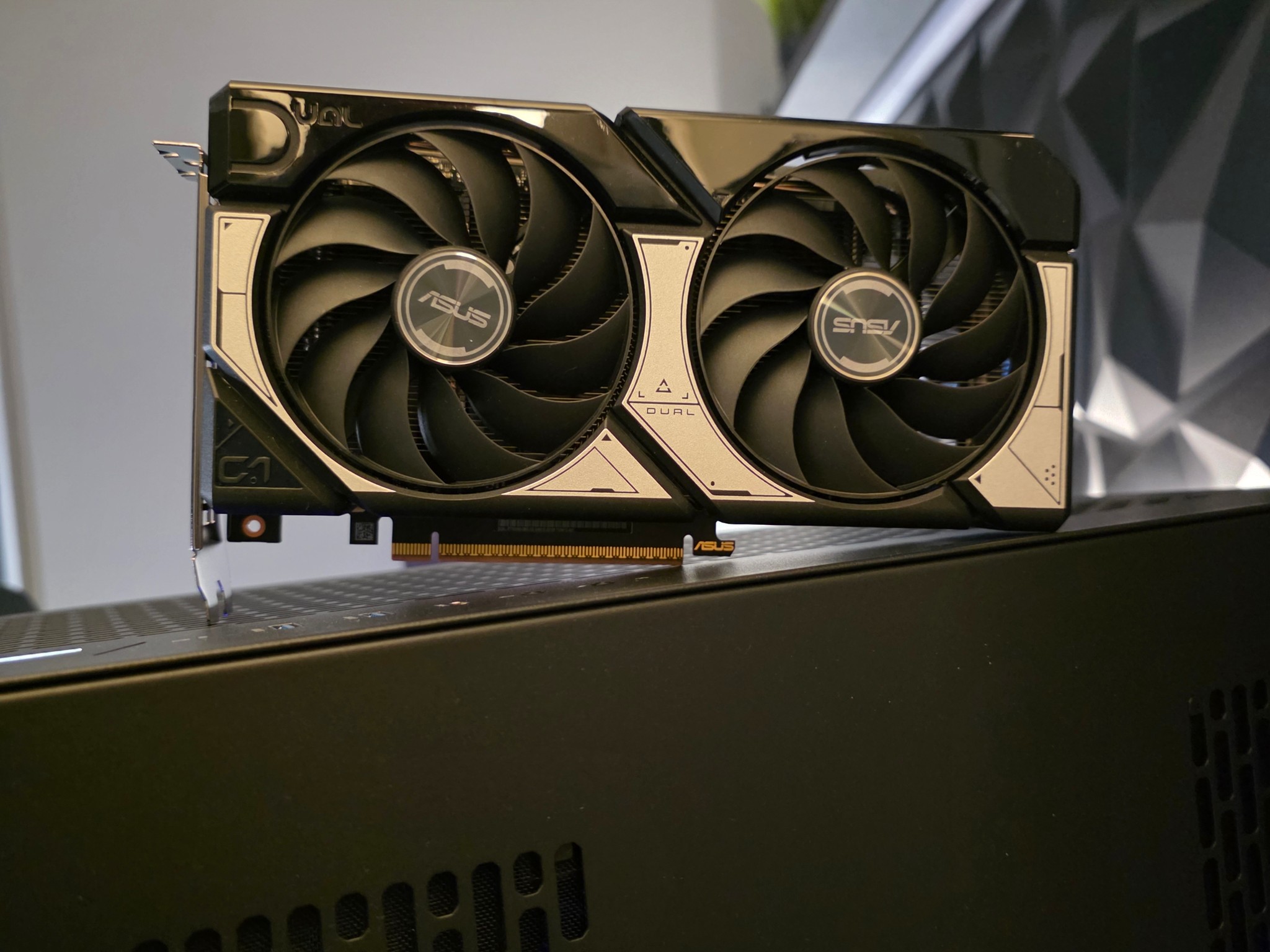 RTX 5060 + RYZEN 5 5500 PC