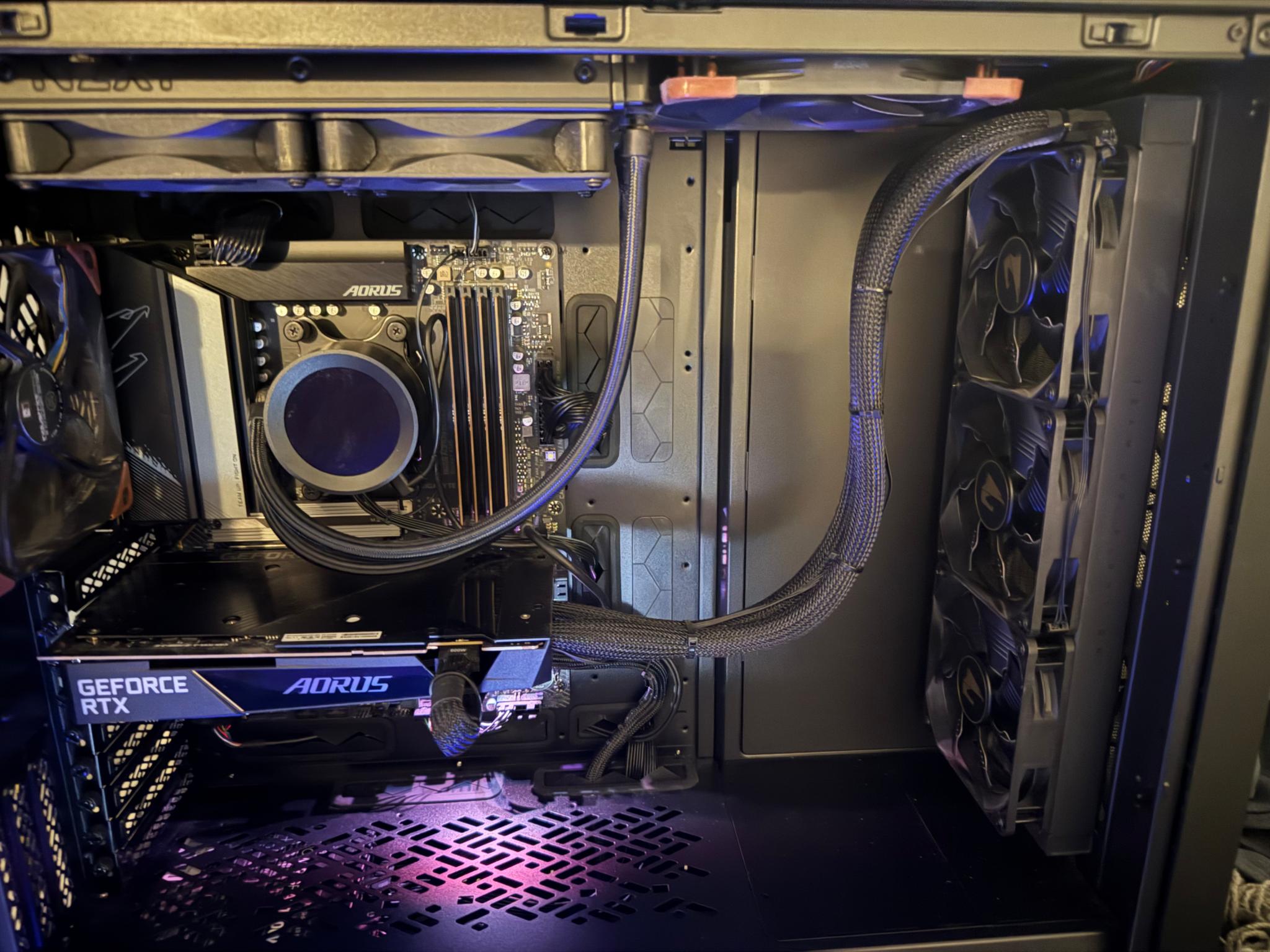 AMD Ryzen 9 Processor - CPU Water cooled NVME SSD 2TB Nvidia GeForce RTX 4090