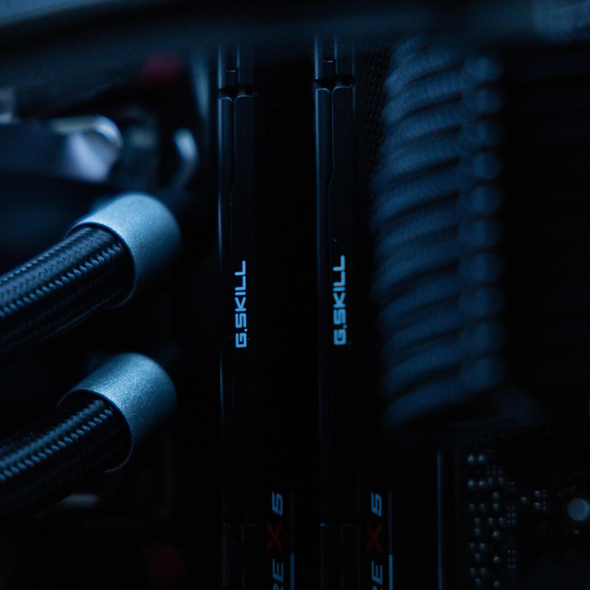 💫 Orion 💫 RX 9070XT / AMD R7 9700X / 2TB NVME / 32GB DDR5 RAM / 240 AIO / Windows 11 Pro