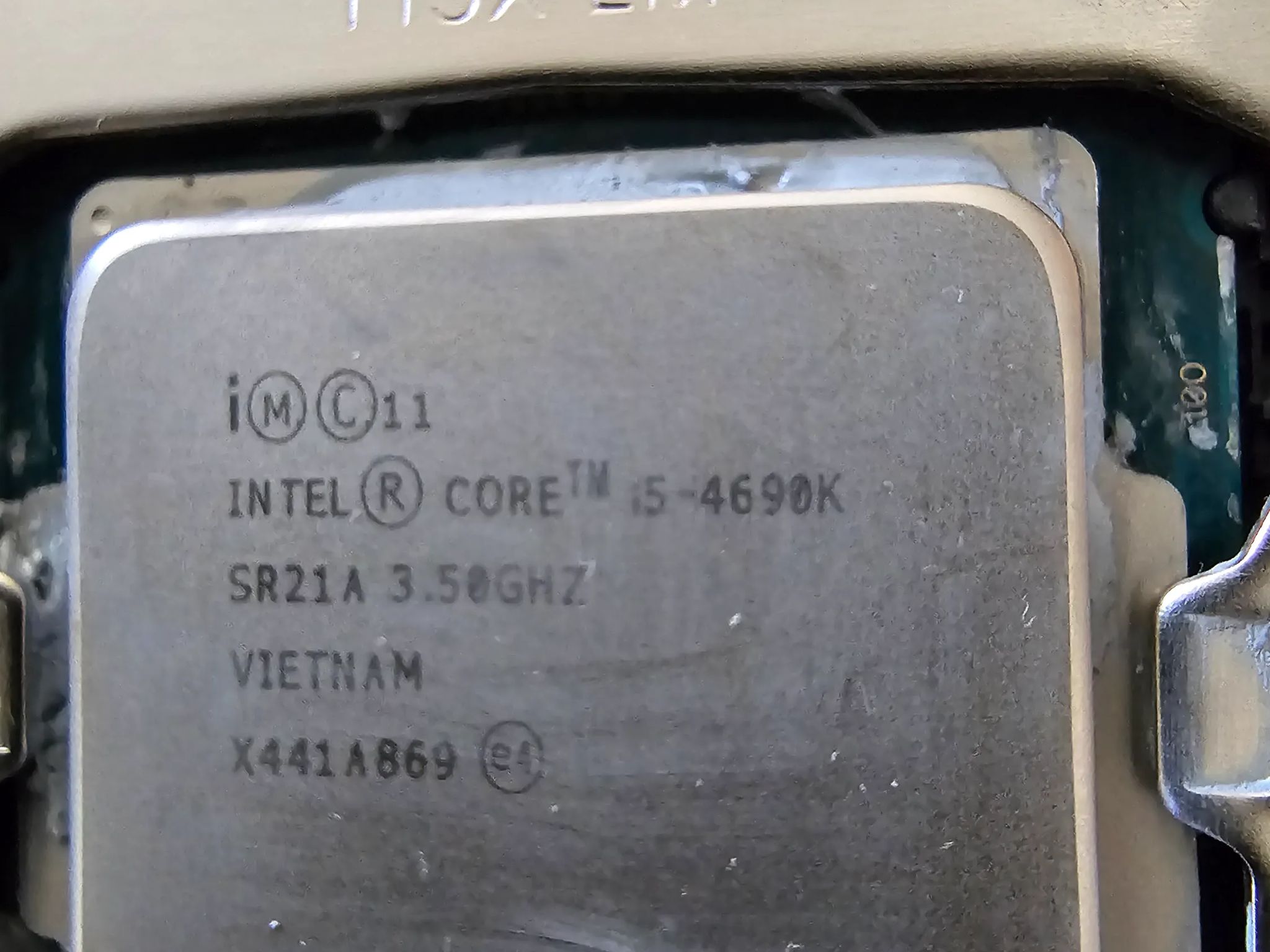 Gigabyte ga-z97x-gaming 3 with Intel i5-4690k