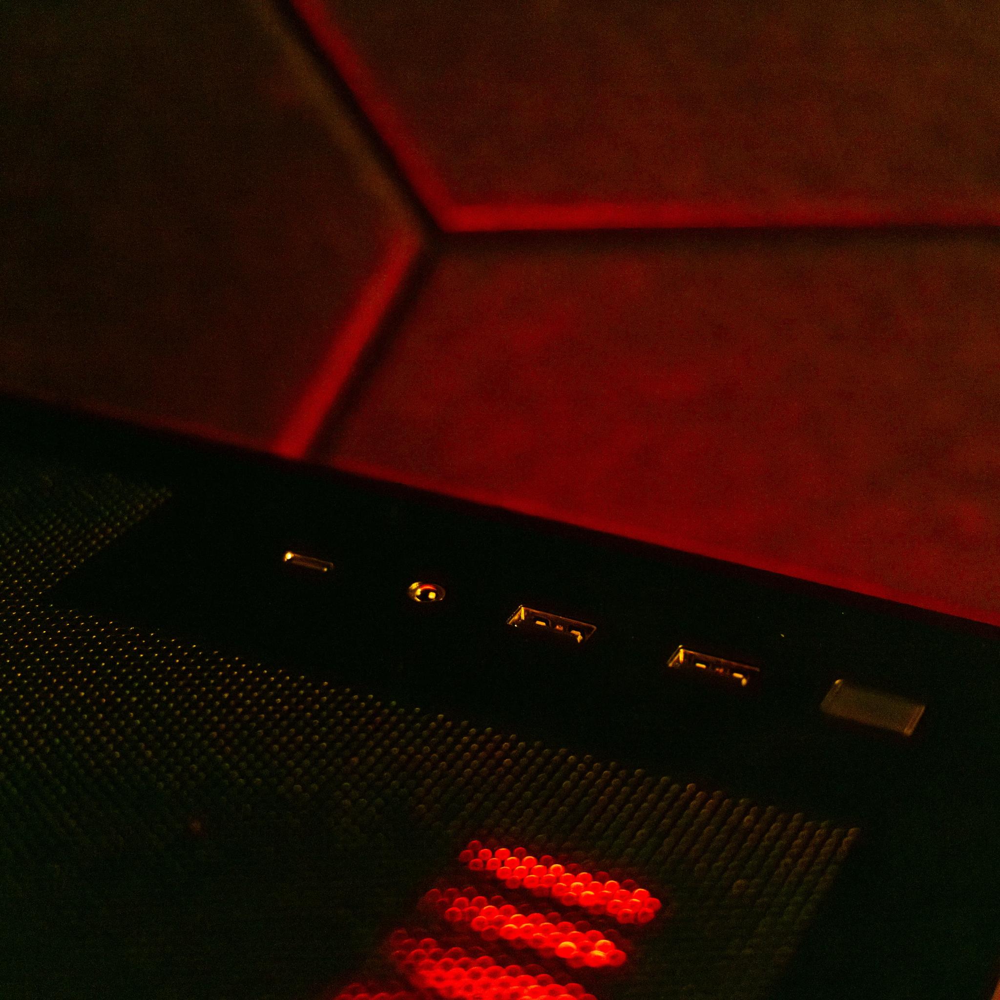 ⚔️ Drakos ⚔️ AMD RX 6900XT / AMD R9 7900X / 1TB NVME / 32GB DDR5 RAM / 280 AIO / Windows 11 Pro