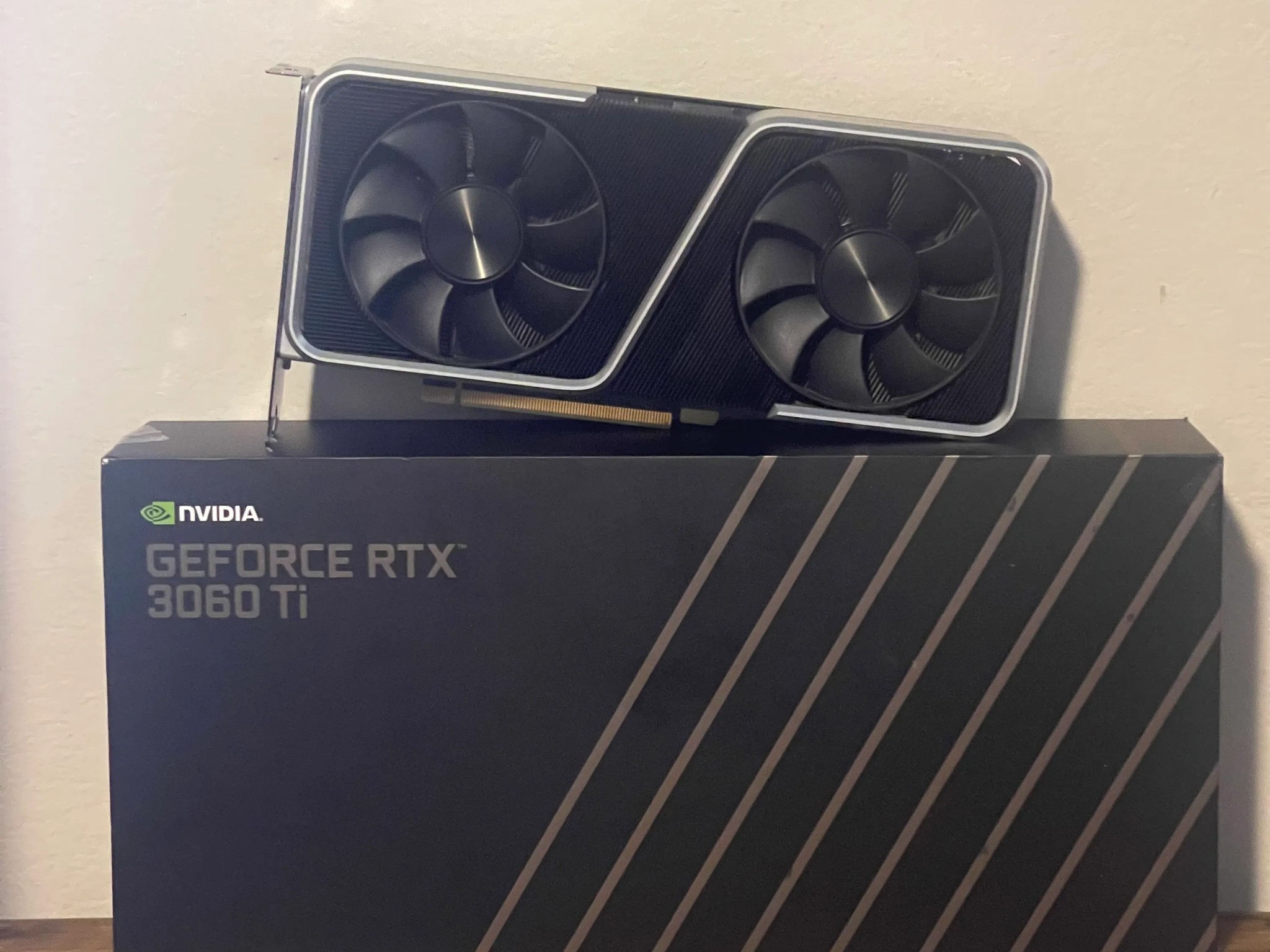 NVIDIA GeForce RTX 3060 Ti Founders Edition 8GB GDDR6