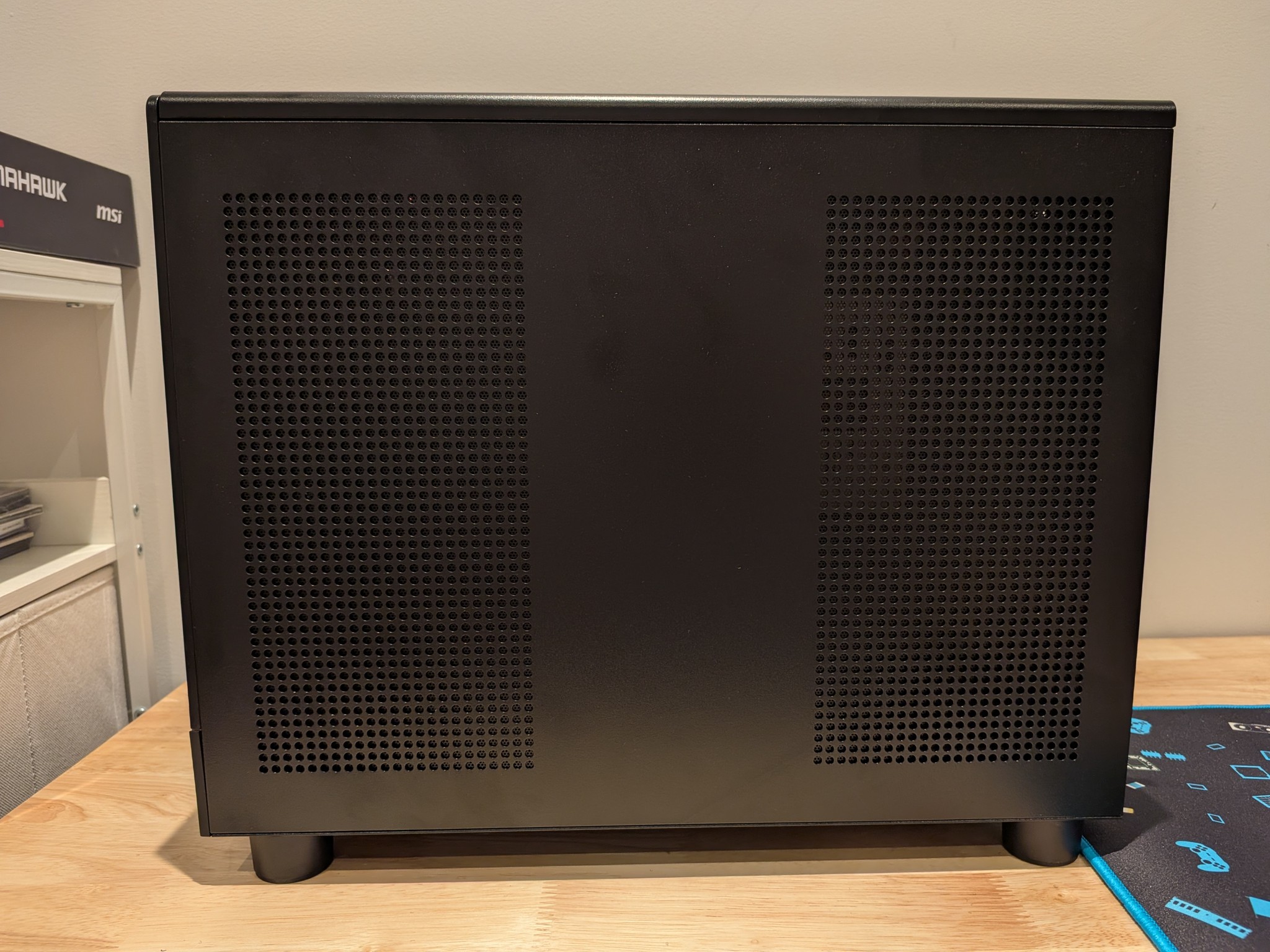 1440p Nightcrawler - RX 9070, Ryzen 5 9600X, 32 GB DDR5 RAM, 1 TB Gen 4 NVME, RGB, Liquid Cooled