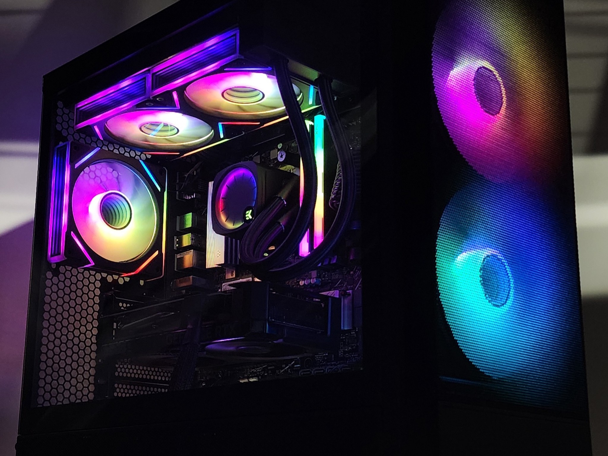 Gaming PC Ryzen 9 7900X 32GB RAM 1TB SSD RTX 4070 SUPER 12GB Windows 11 Computer