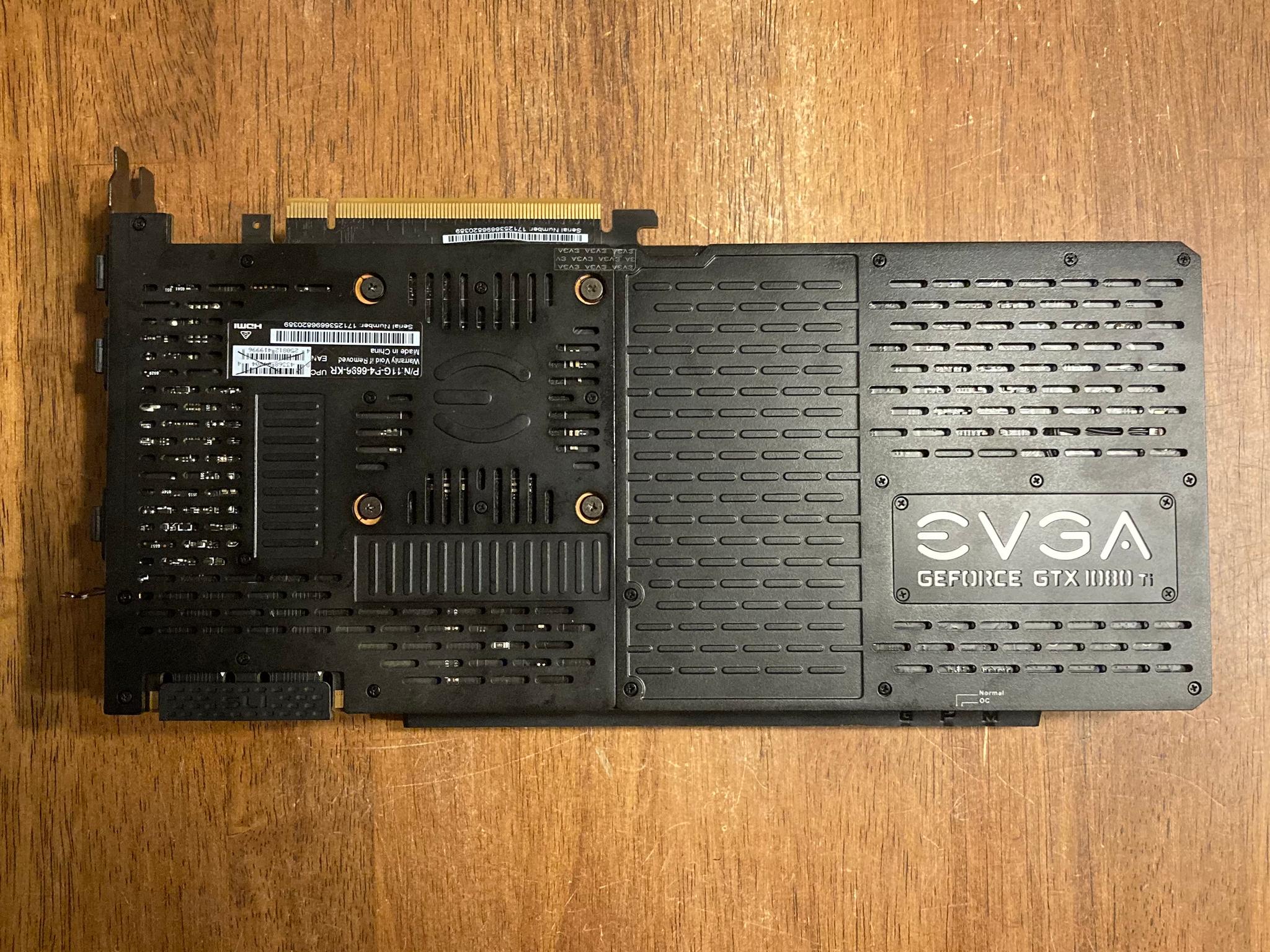 EVGA GTX 1080 Ti FTW3 11GB RGB Graphics Card (READ - BENT I/O BRACKET)