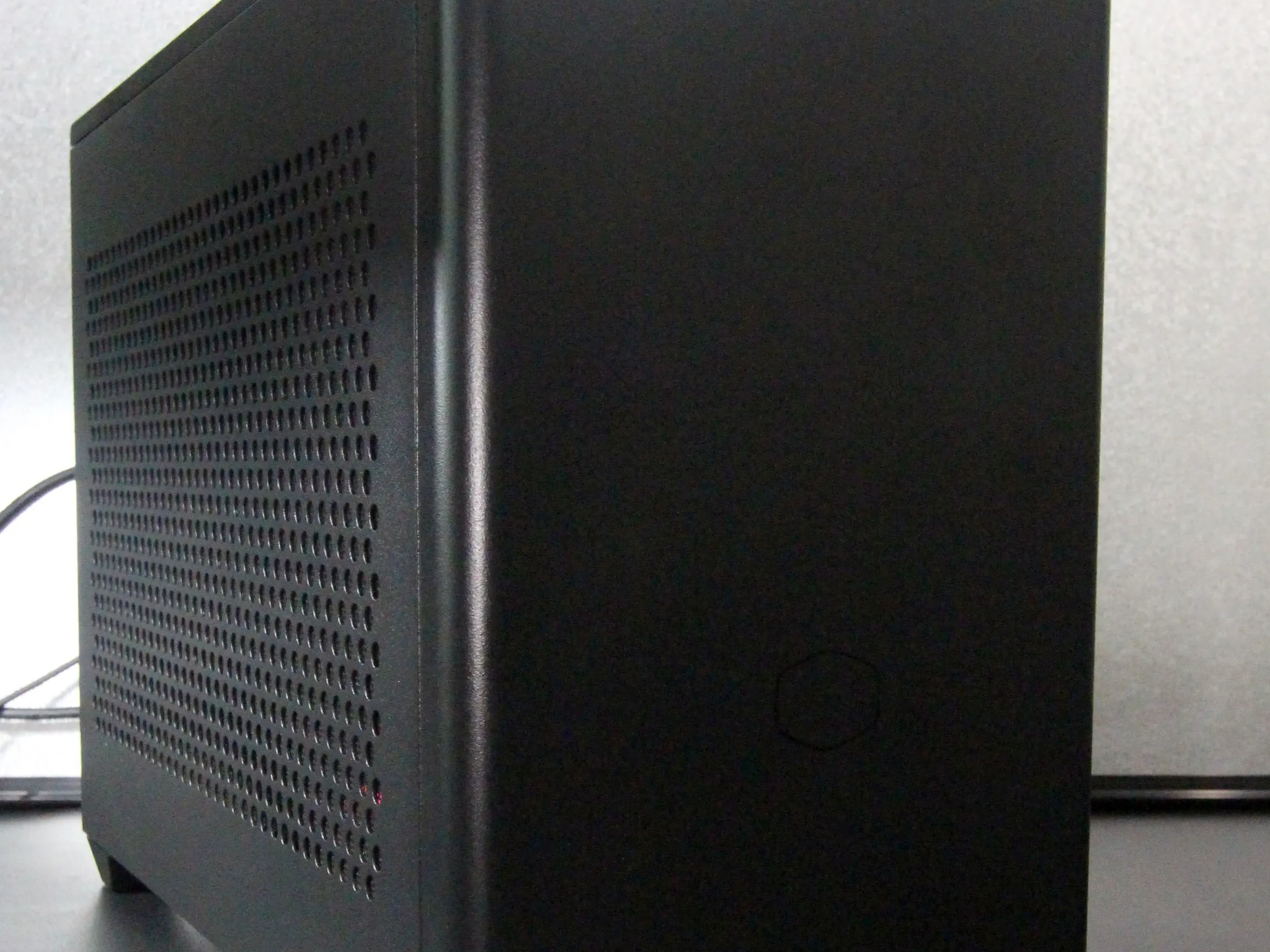 Mini-ITX Water Cooled Gaming PC / AMD Ryzen 7 5800X / RTX 3060ti / 32GB DDR4 / 1TB / Windows 11 Pro