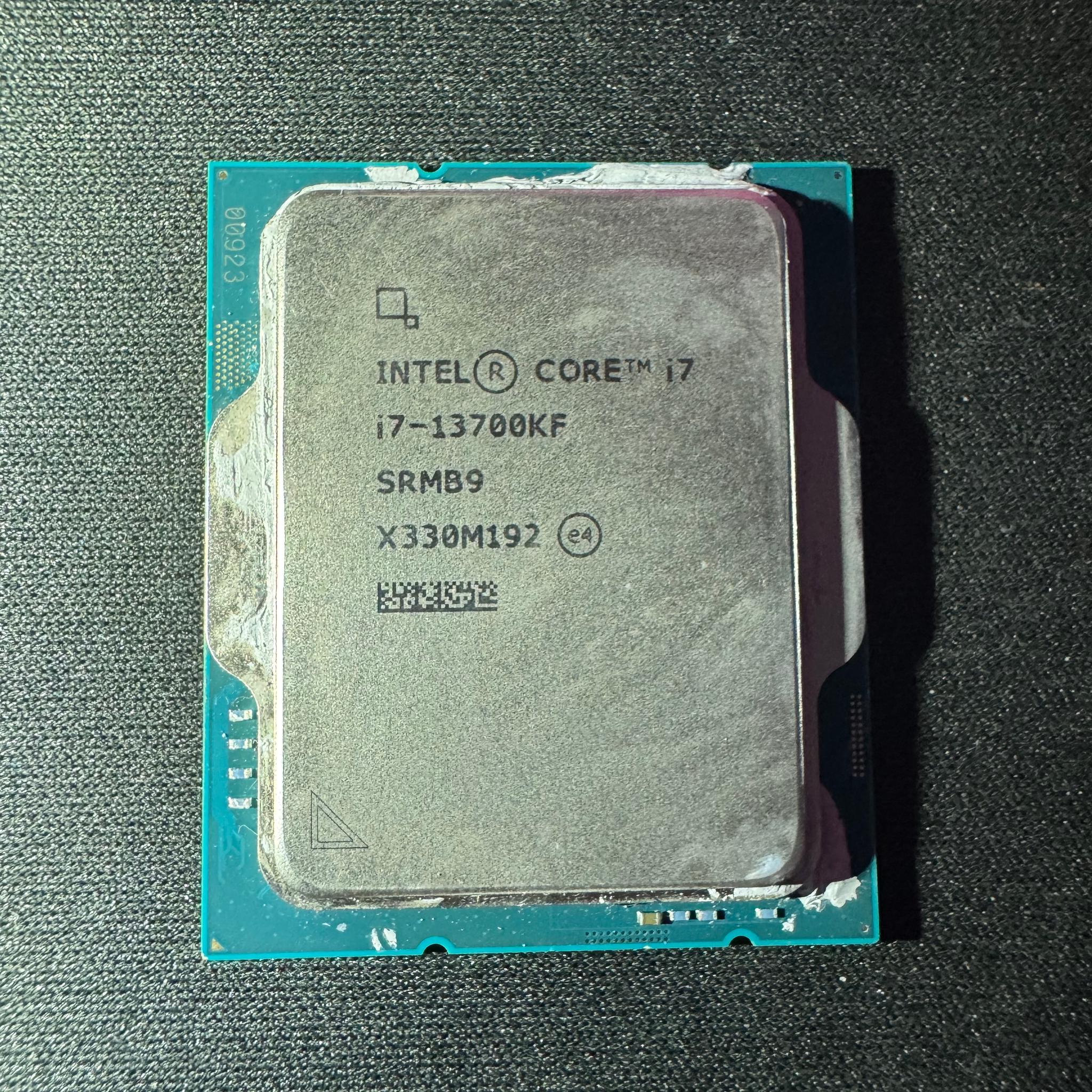Intel Core i7-13700KF