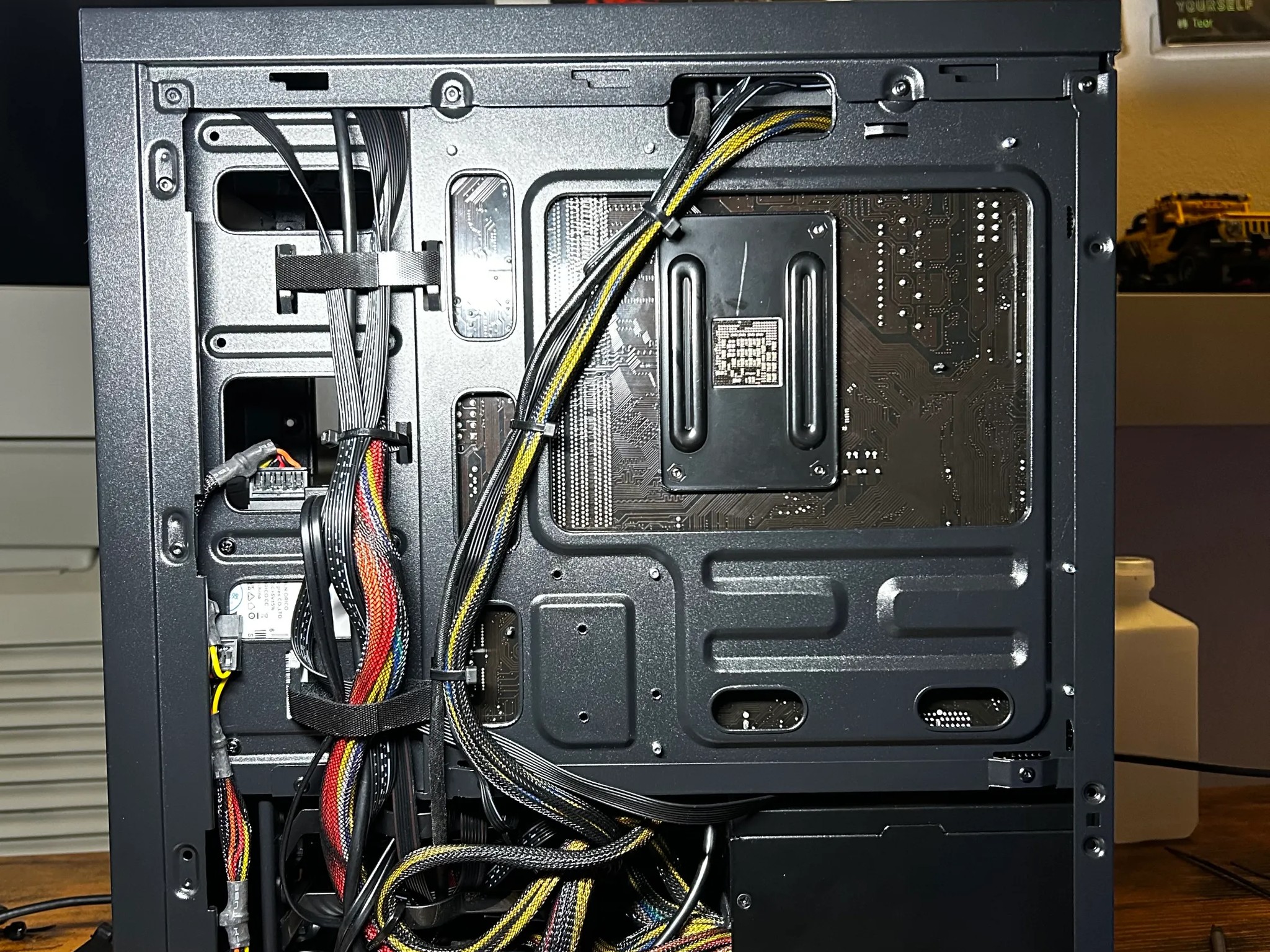 Cheap RYZEN 5 Gaming PC!