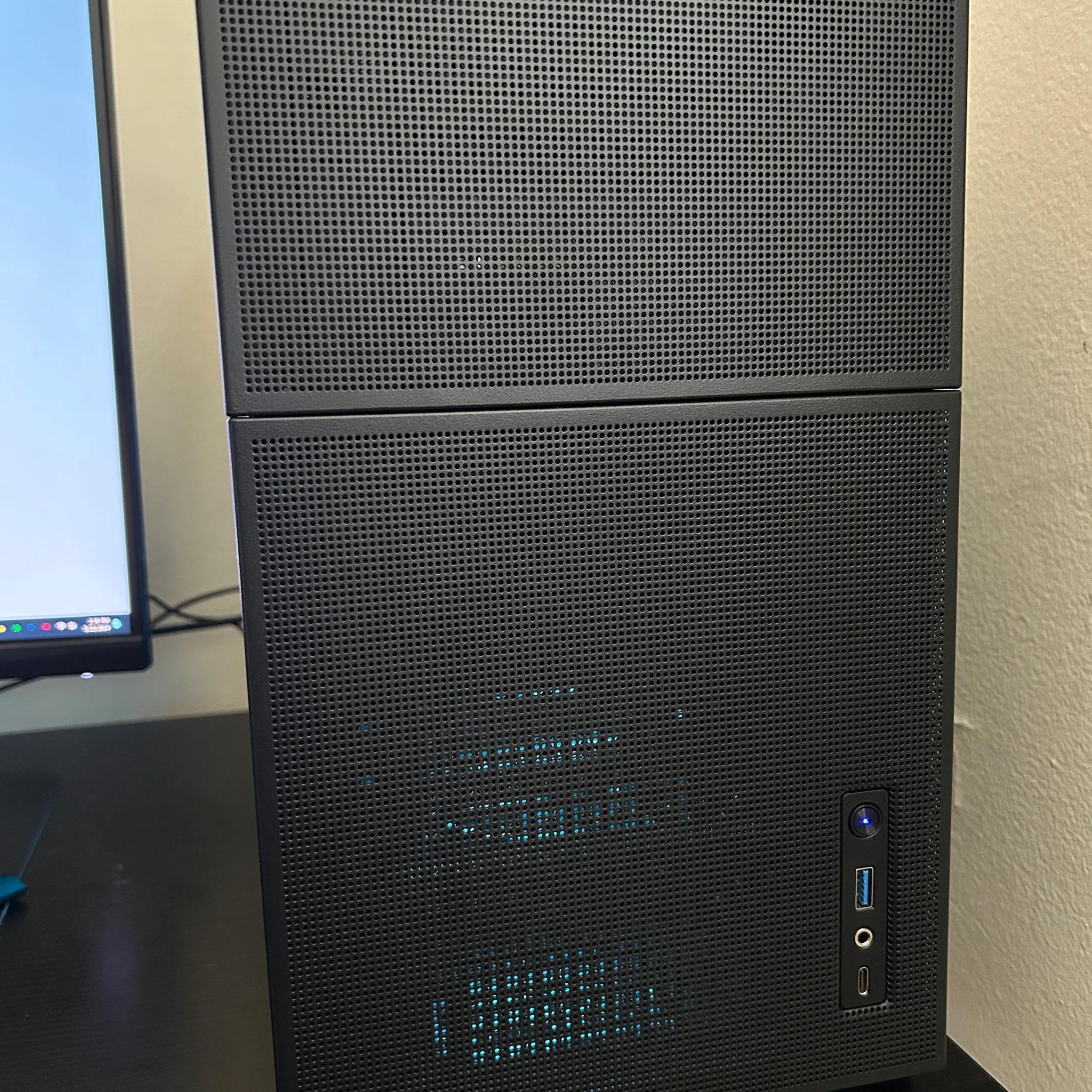 Ryzen 7 5700x 8 cores,  Radeon RX7800xt 16GB, 32GB RAM DDR4 3600, NVMe ssd 2TB, PSU Corsair 850w