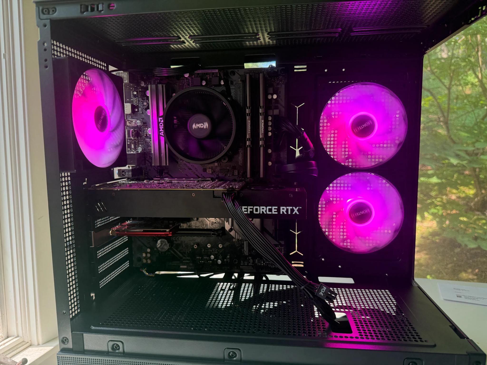 RTX 2070 / Ryzen 5 5500 | 32GB Ram | WIFI | 1TB SSD | Windows 11 Activated