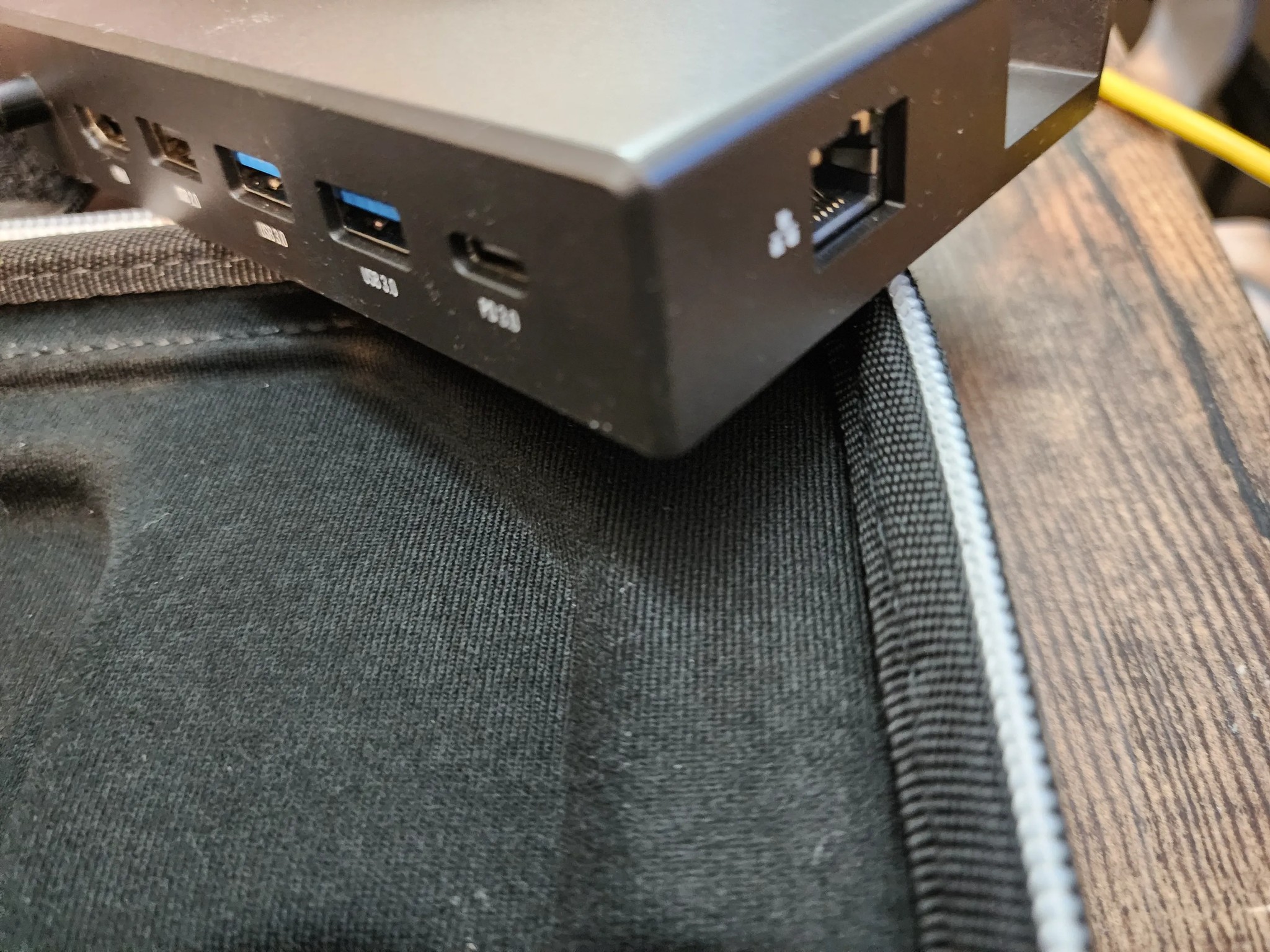 Valve Steam Deck OLED 1TB premium anti-glare etched glass Sabernet Dock m.2 bay 1TB MSD TPU cover