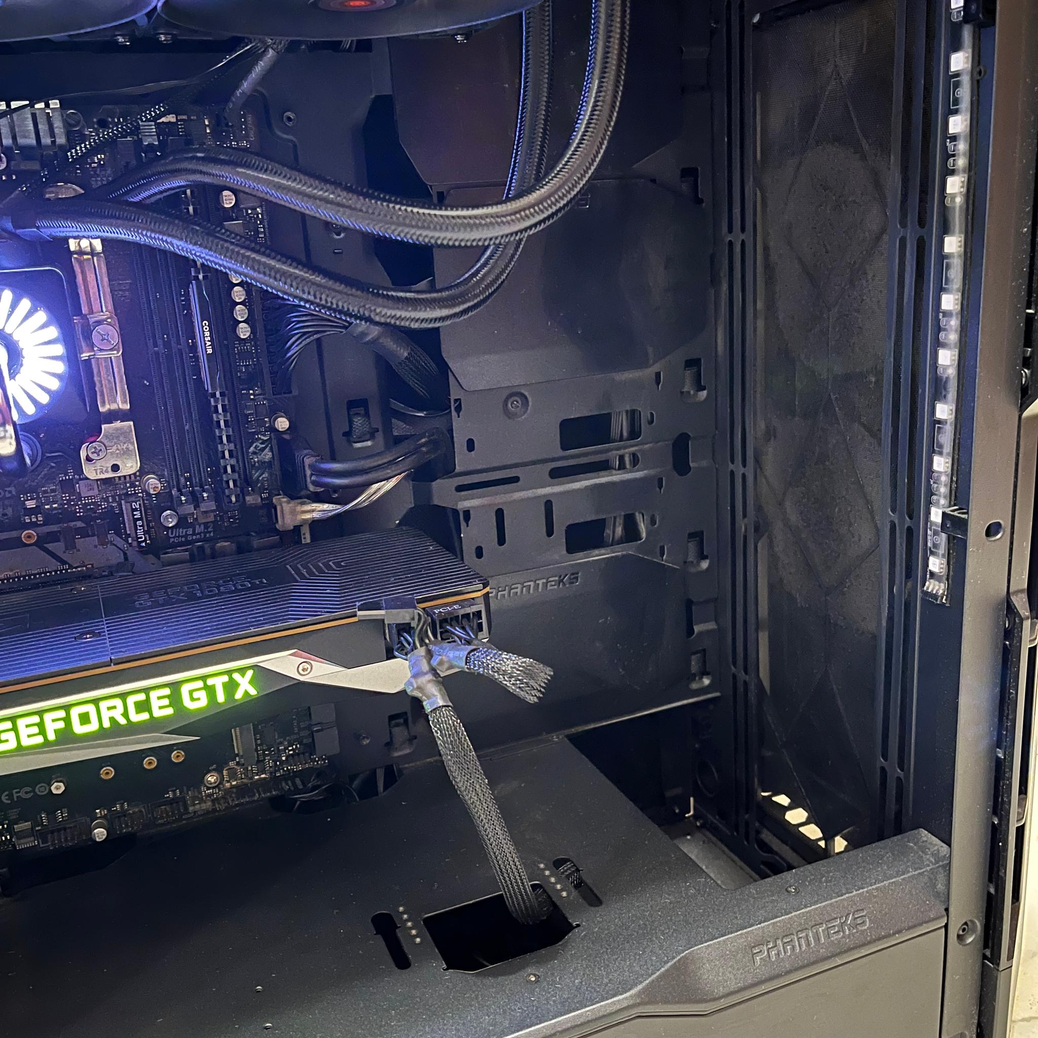 🟠🔥NVIDIA GTX 1080 Ti, AMD Ryzen 7 2700X, 16GB RAM, 500 GB SSD, High FPS Custom Gaming PC