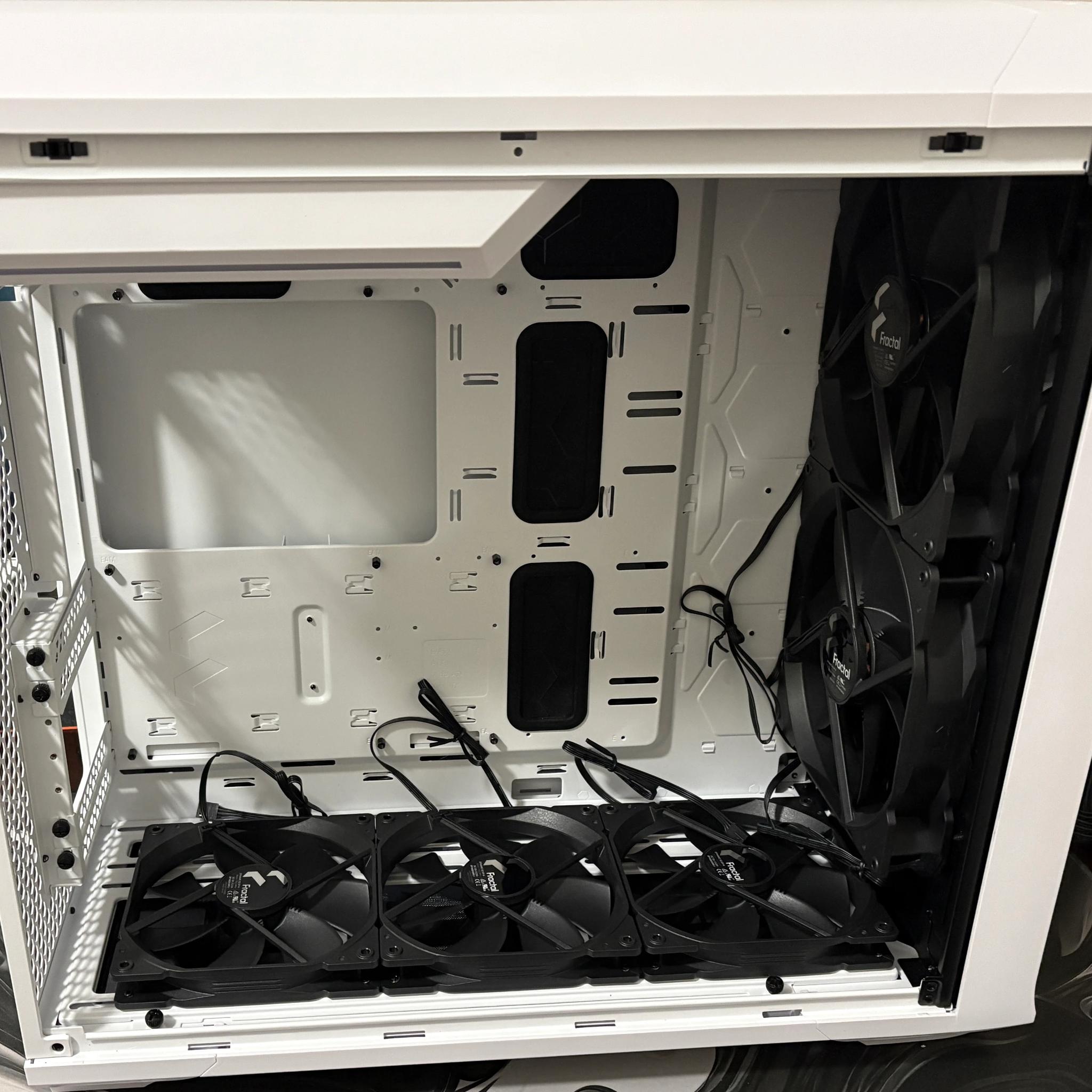 Fractal Design - Torrent - White
