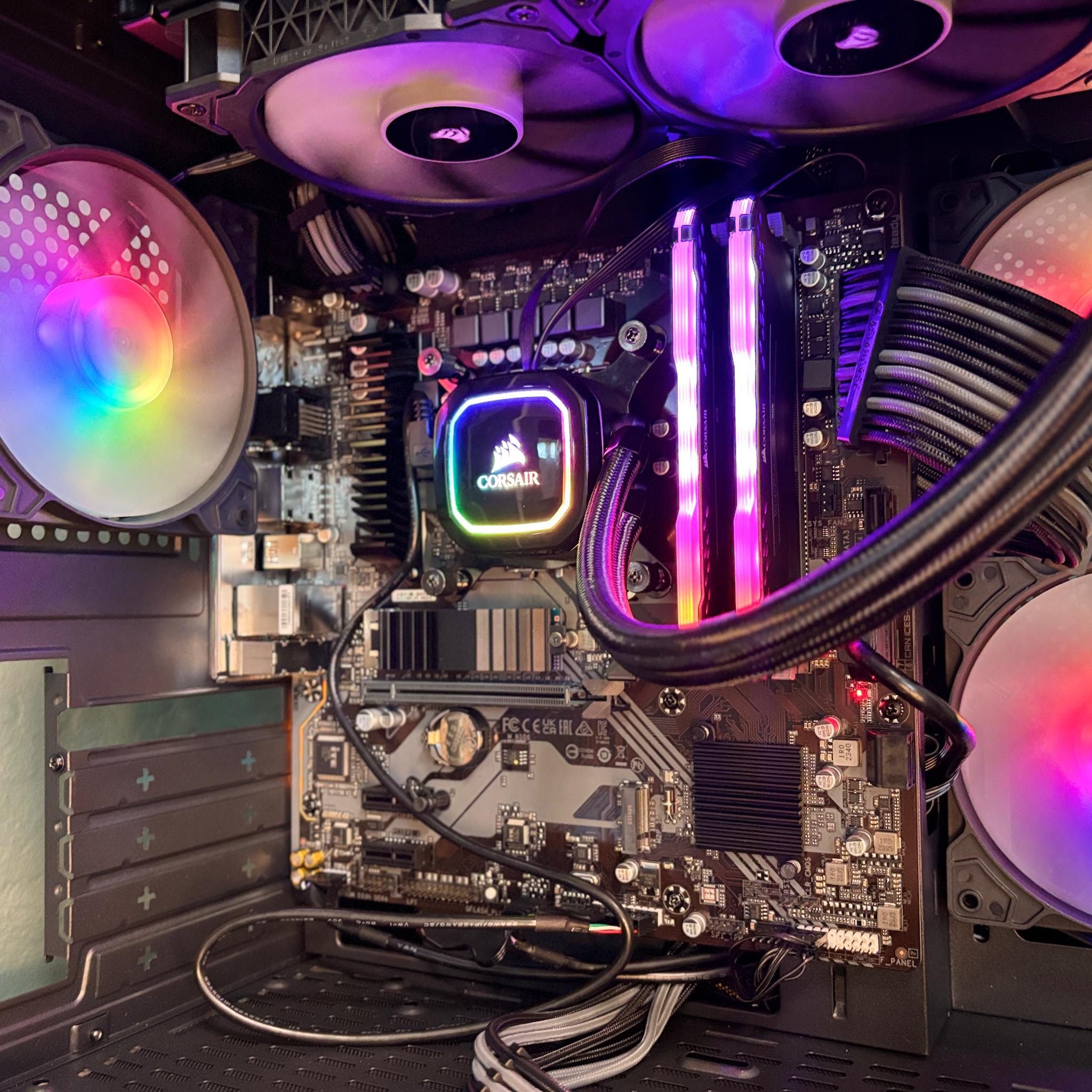 NO GRAPHICS CARD Gaming PC