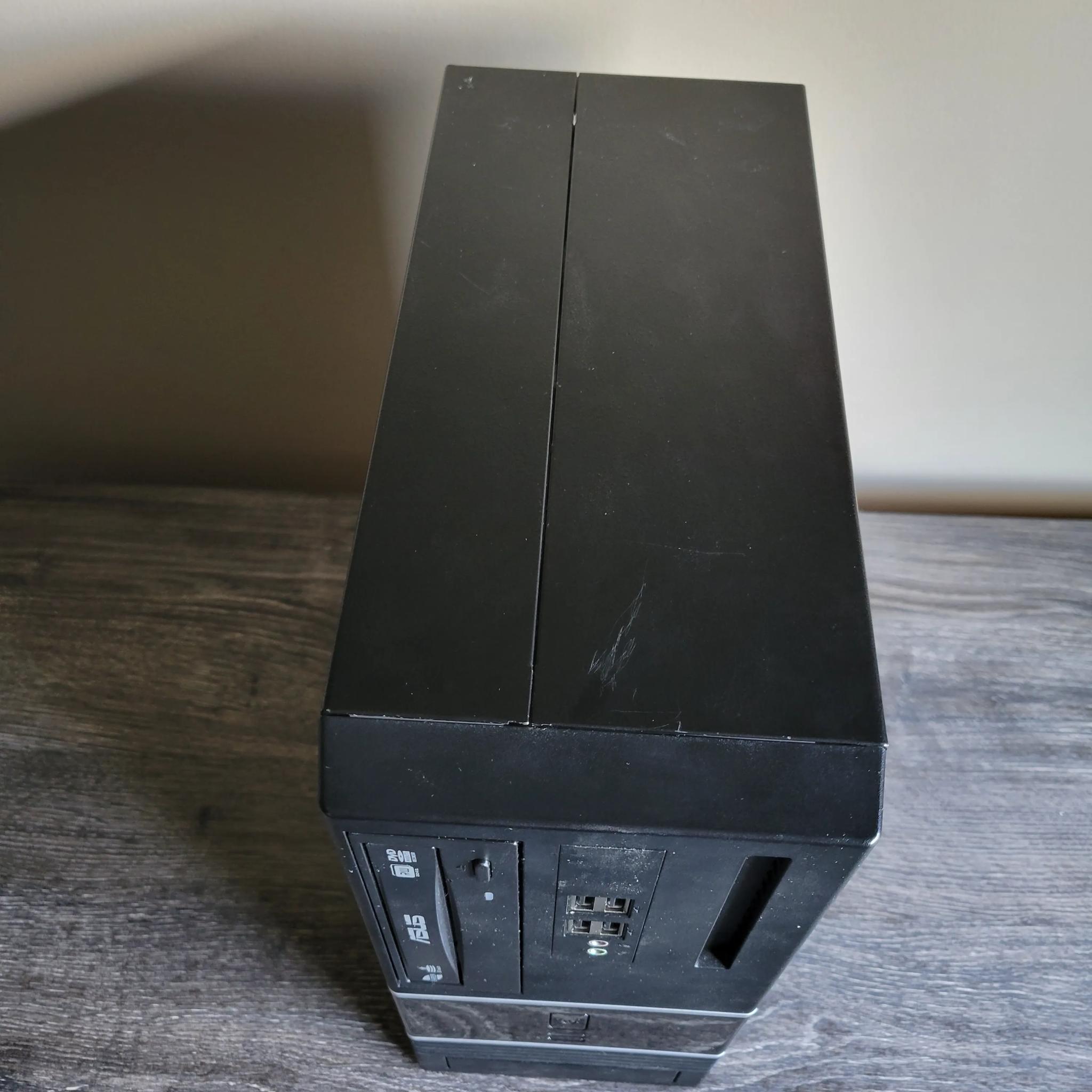 In Win BK623 MicroATX Small Form Factor Case