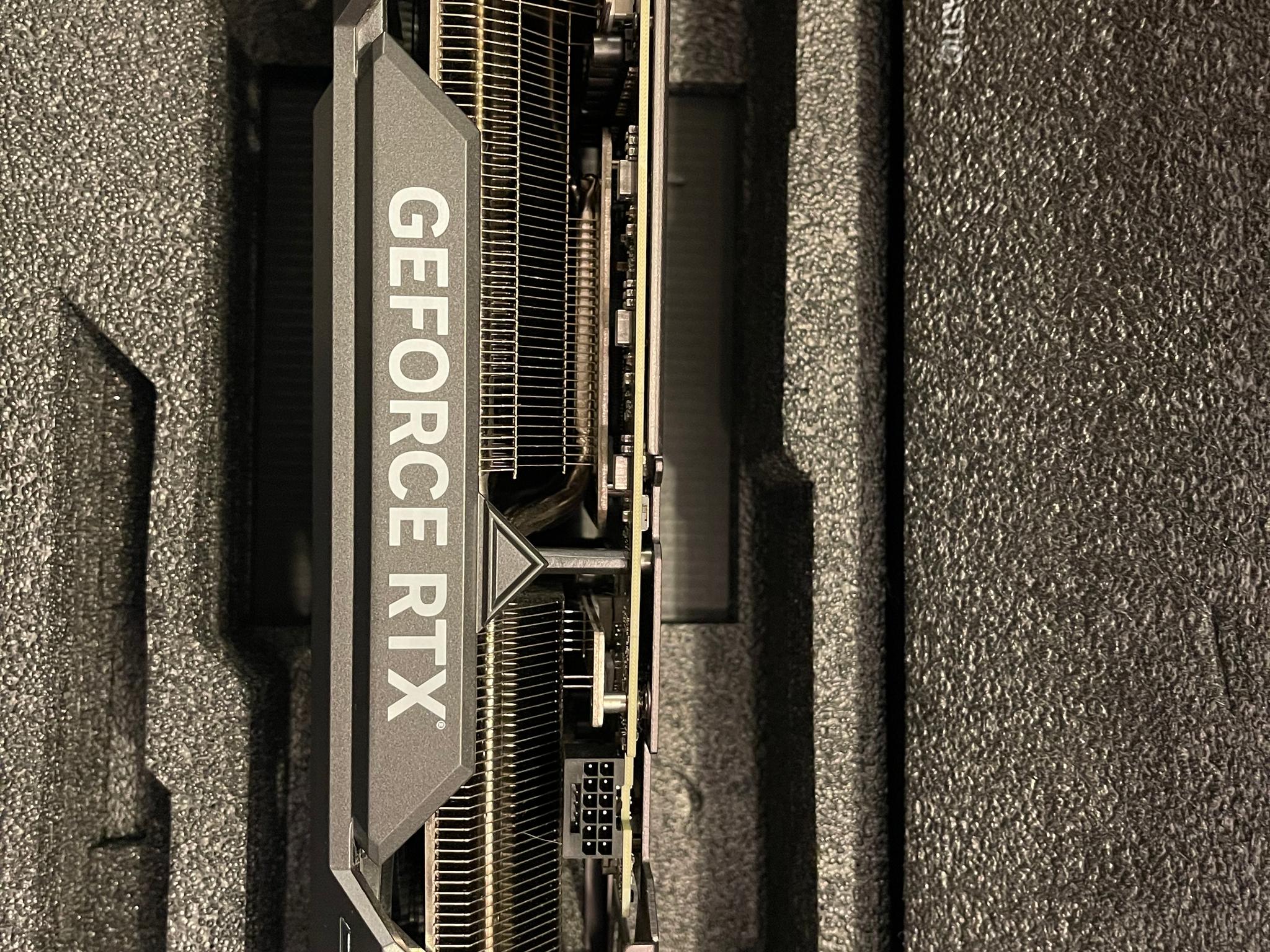 Asus TUF GAMING OC GeForce RTX 4070 Ti