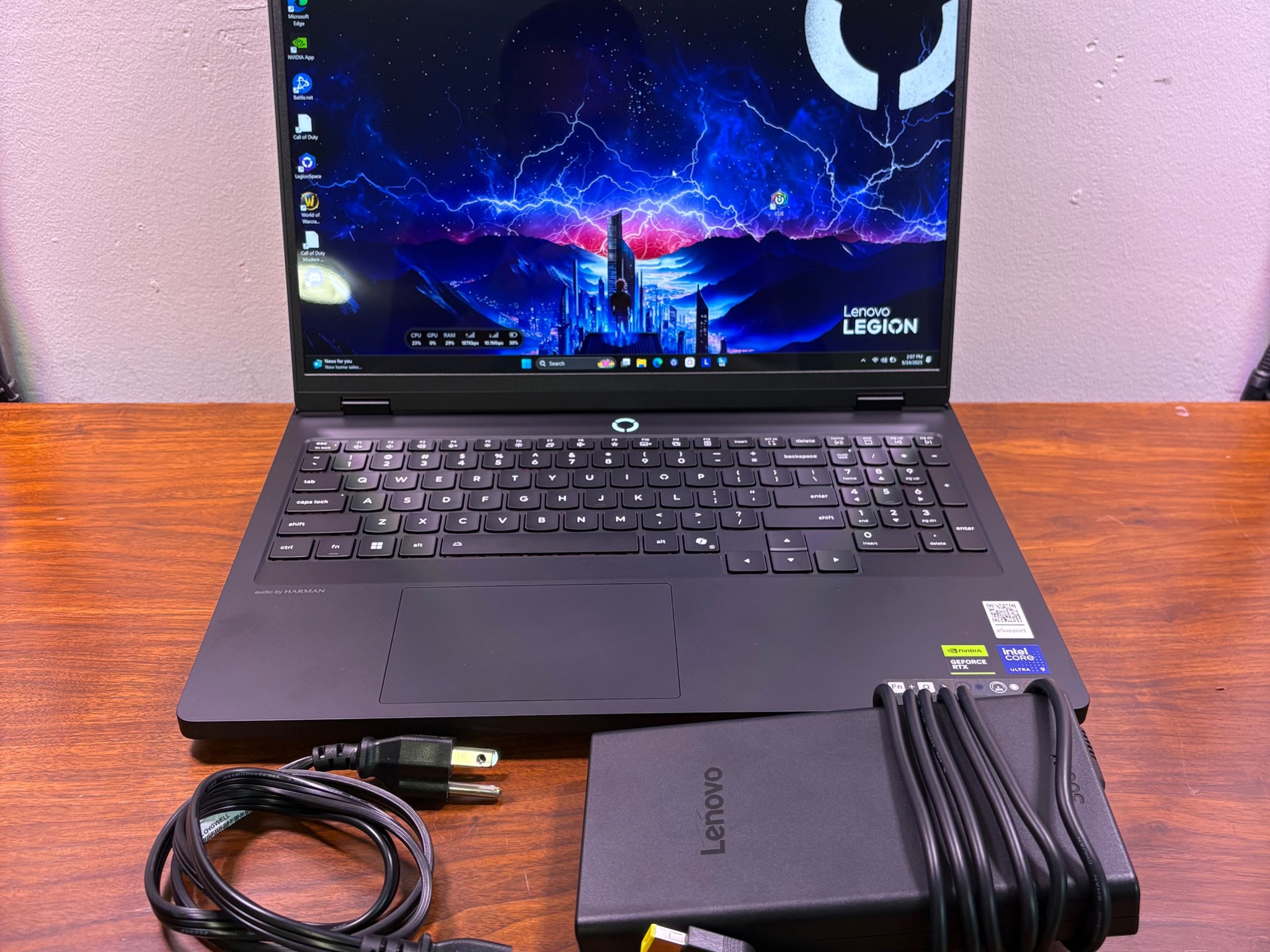 RTX 5070 Ti | Intel Ultra 9 275HX | 32GB DDR5 | 1TB NVMe | 16" OLED 165Hz