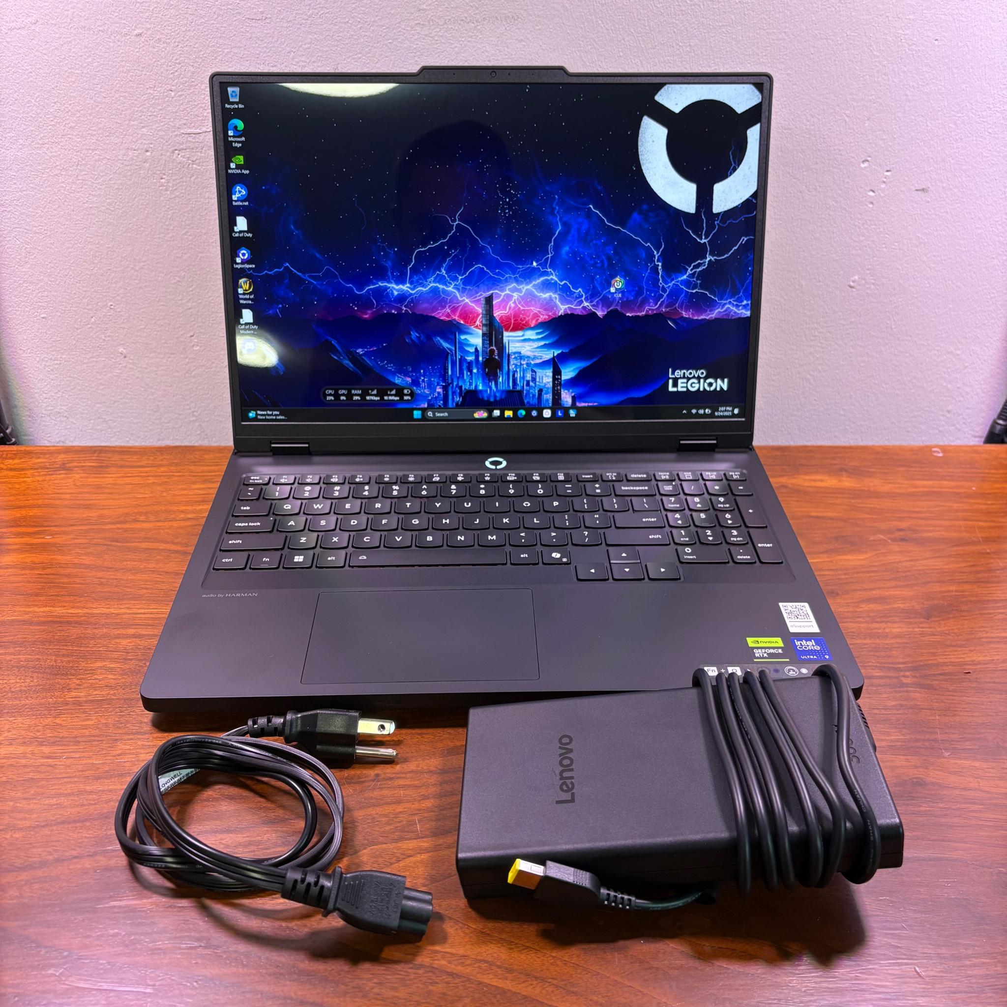 RTX 5070 Ti | Intel Ultra 9 275HX | 32GB DDR5 | 1TB NVMe | 16" OLED 165Hz