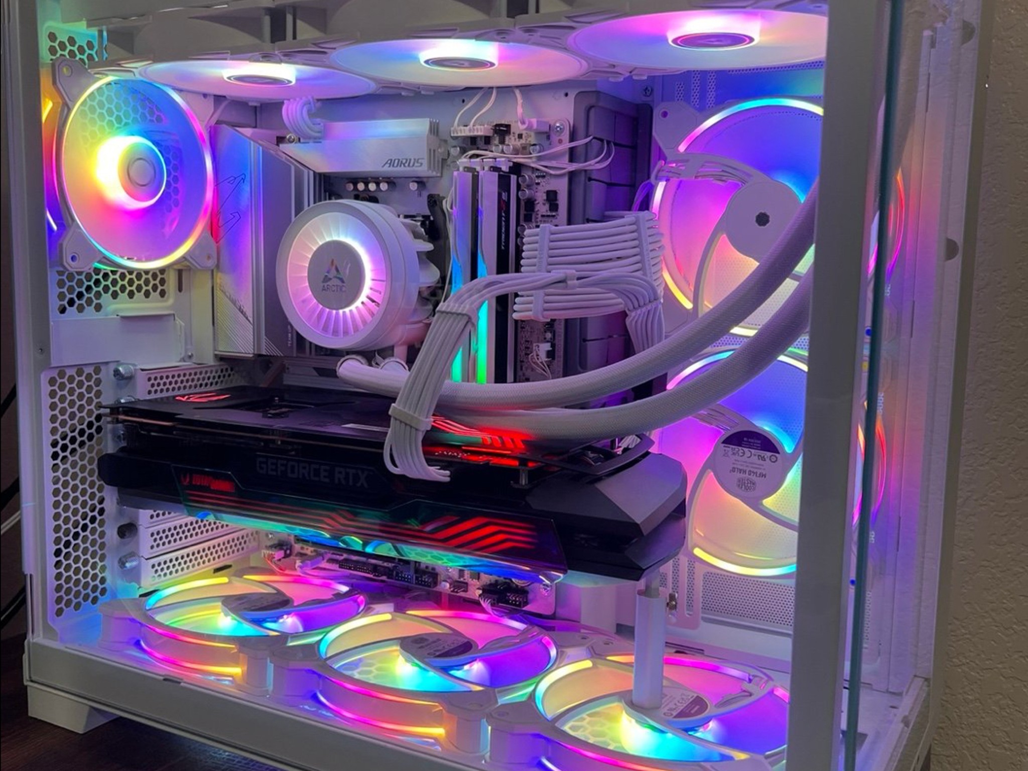 Zotac GeForce RTX 3090 Ti Gaming AMP Extreme Holo