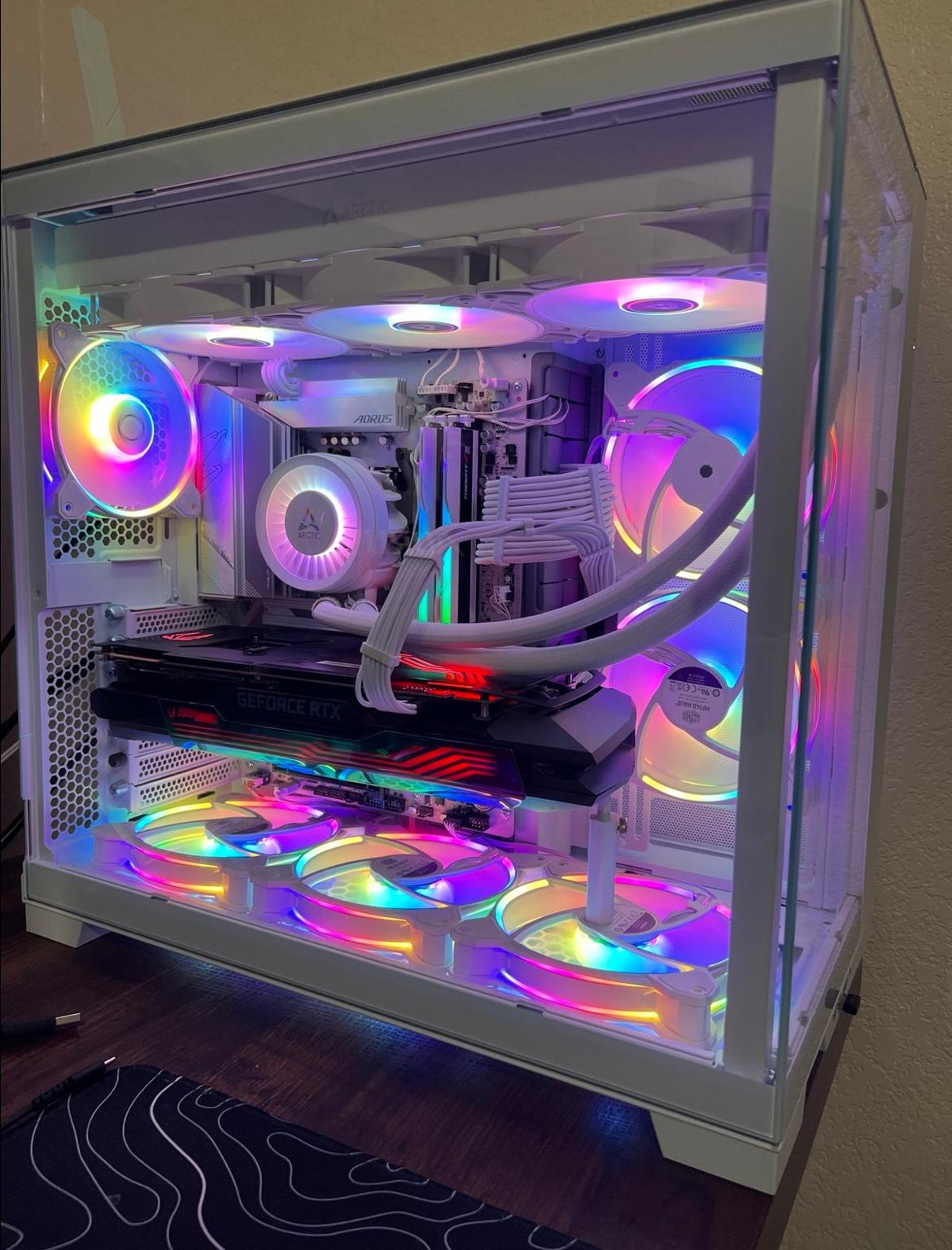 Zotac GeForce RTX 3090 Ti Gaming AMP Extreme Holo