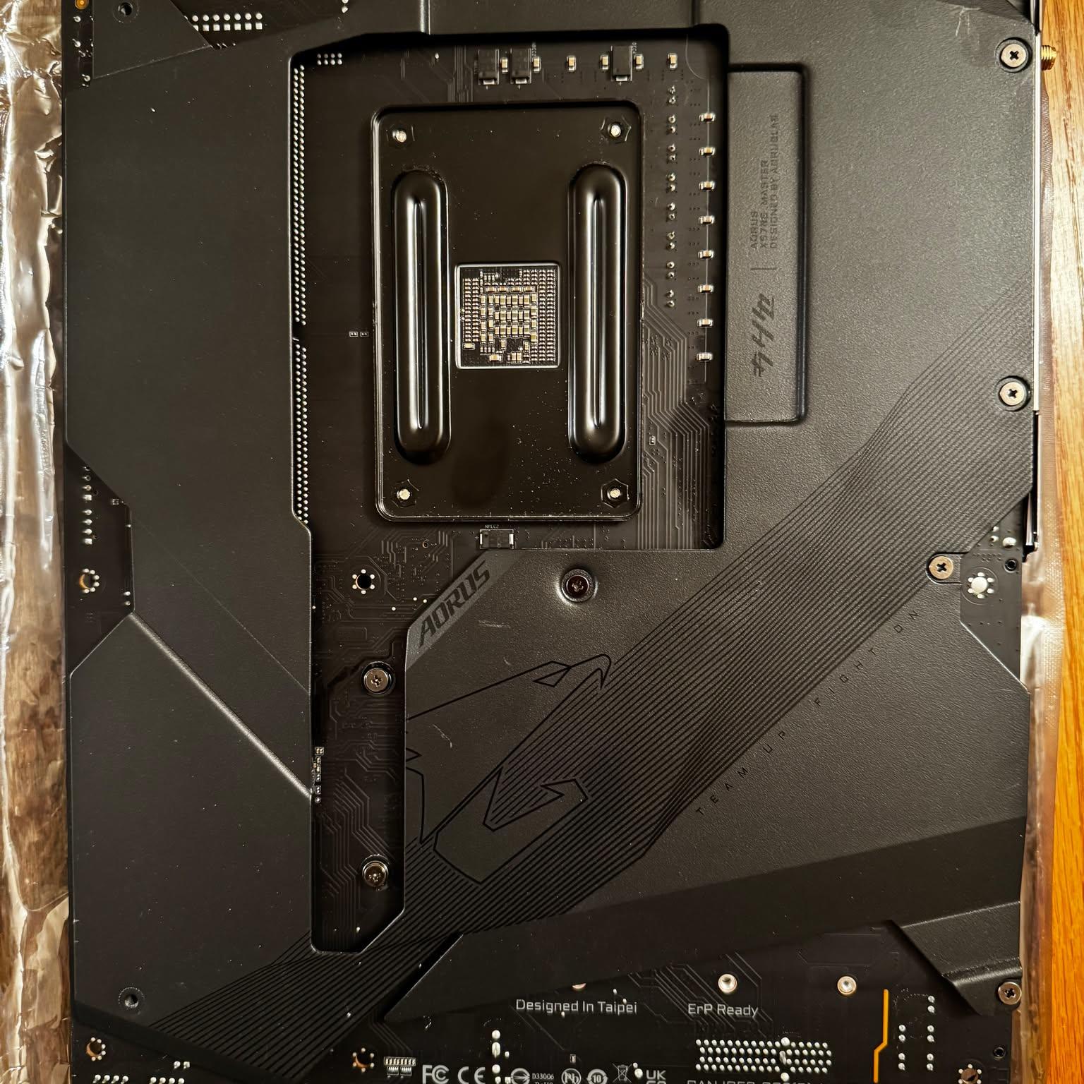 GIGABYTE X570S AORUS MASTER (rev. 1.0) AM4 ATX Motherboard