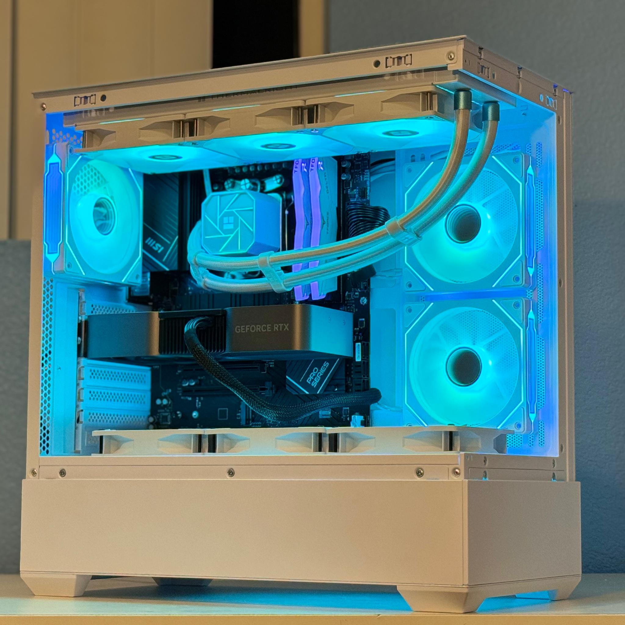 🖤Founders🖤 Ryzen 7 7700X | RTX 4070 12GB FE | 32GB 6000mhz DDR5 | 1TB Gen4 nVME SSD | Win11 + Wifi