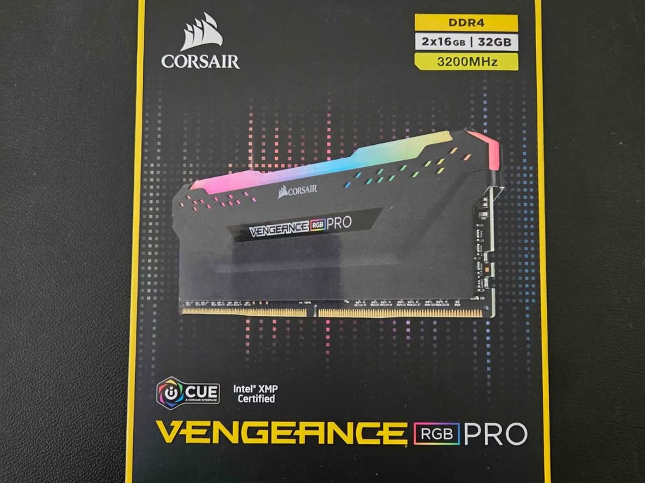 BNIB - VENGEANCE RGB PRO 32GB (2 x 16GB) DDR4 DRAM 3200MHz C16 Memory Kit