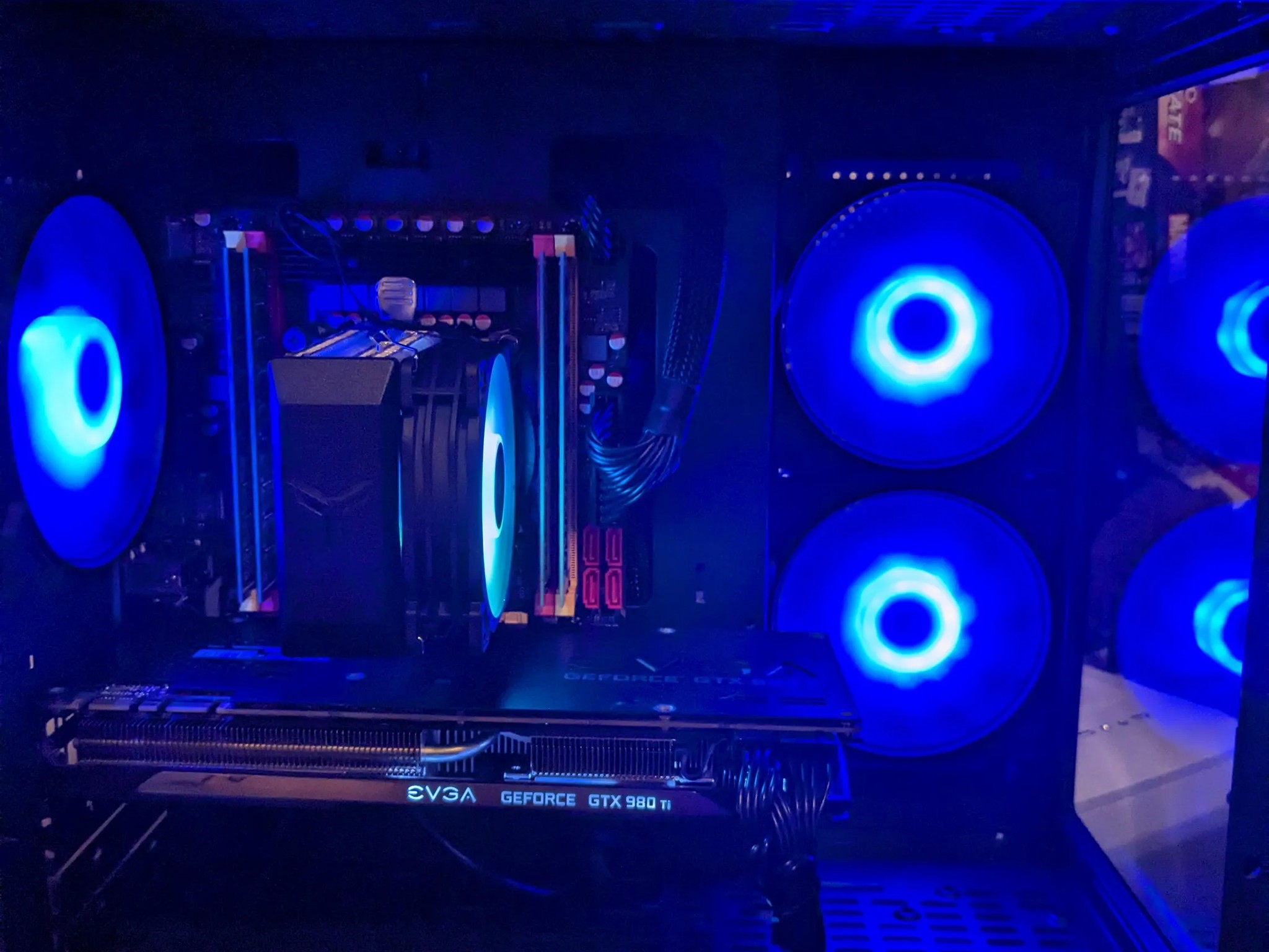 FREE SHIP||"Energon Cube"||i7-3960X 6 Core, 32GB RAM, 980 Ti 6GB, 500GB M.2 SSD, WiFi, RGB
