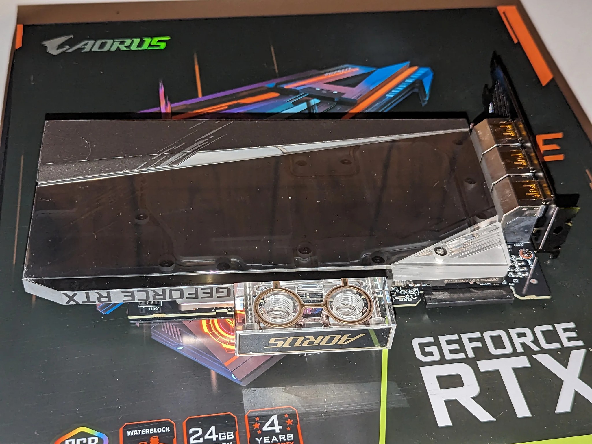 Gigabyte Aorus GeForce RTX 3090 Xtreme Waterforce WB 24GB GDDR6X Graphics Card