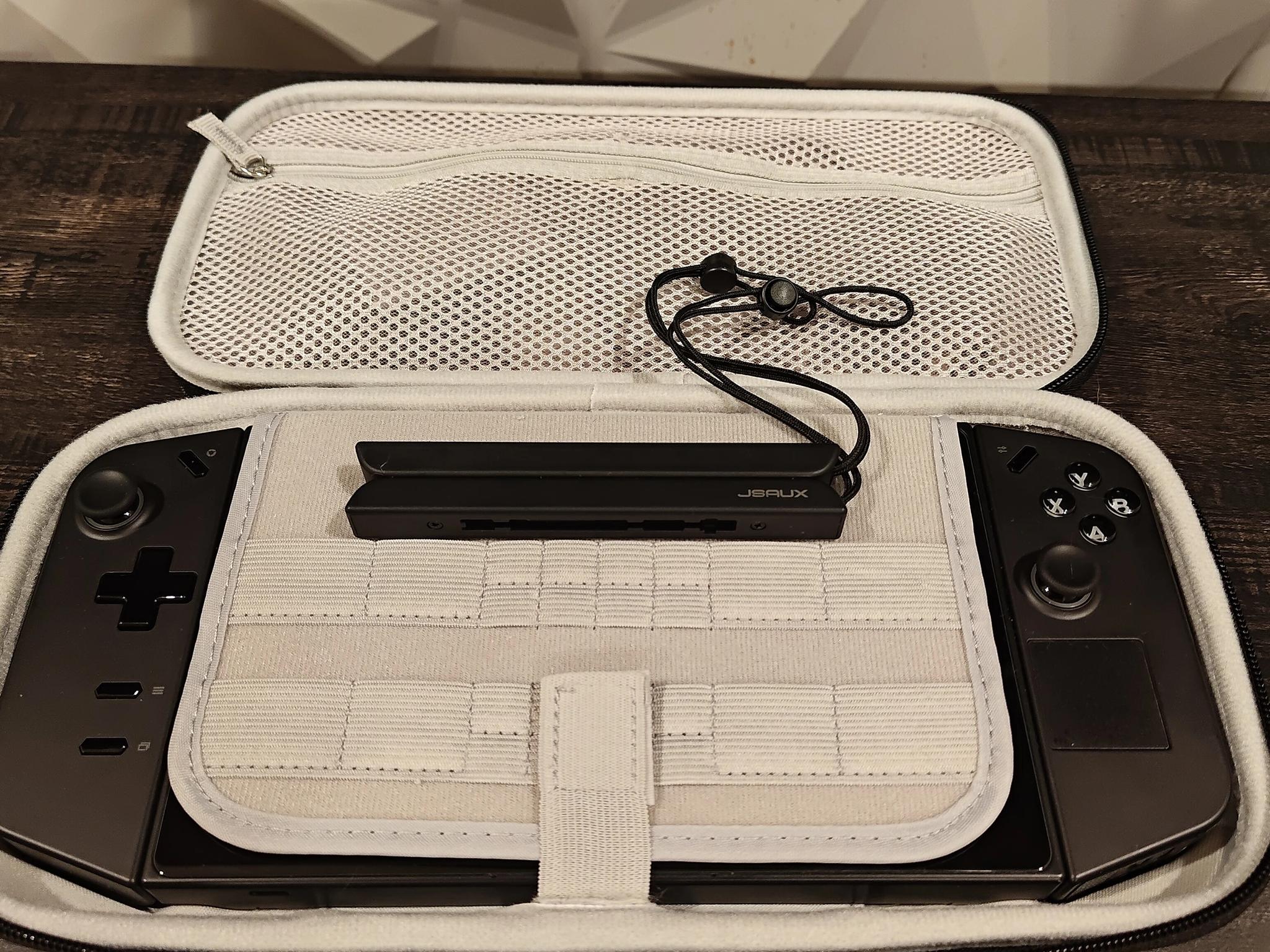 Lenovo Legion Go w/ Accessories