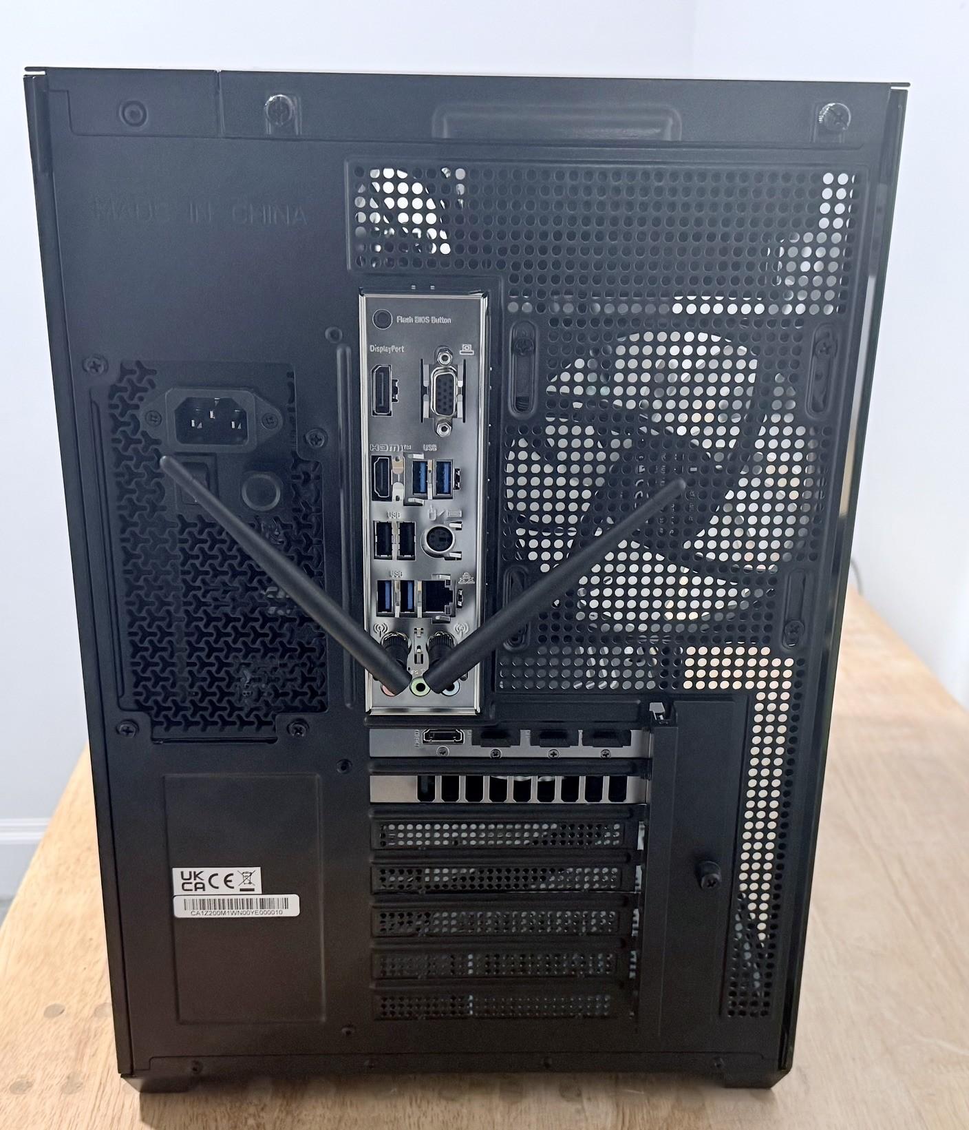 Thermaltake 380 GeForce RTX 5070 OC 12GB