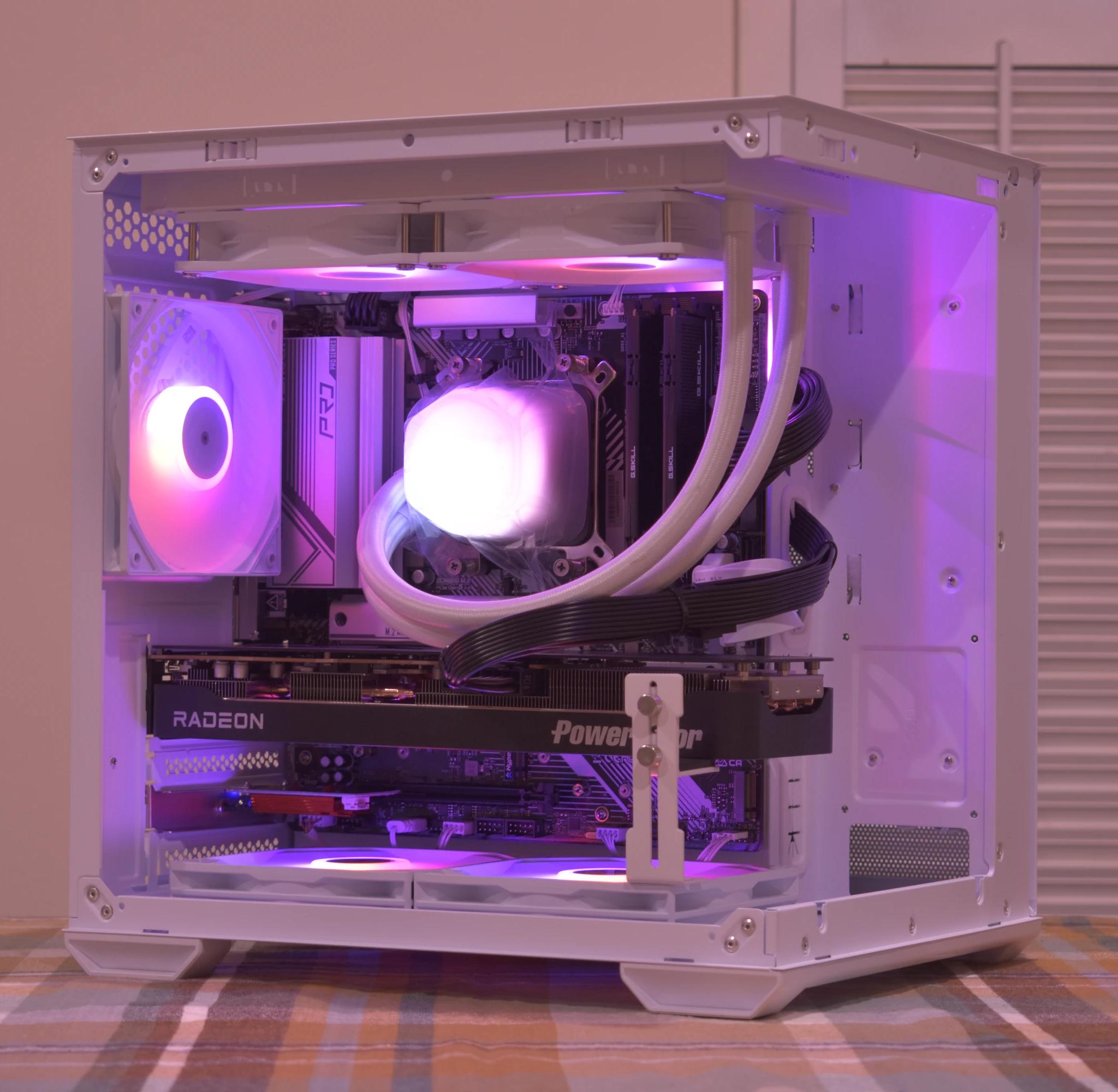 🚀Performance Gamer🚀 Ryzen 5 9600X | AMD RX 9070 16GB | 32GB DDR5 | 2TB nVME SSD | White RGB+Wifi