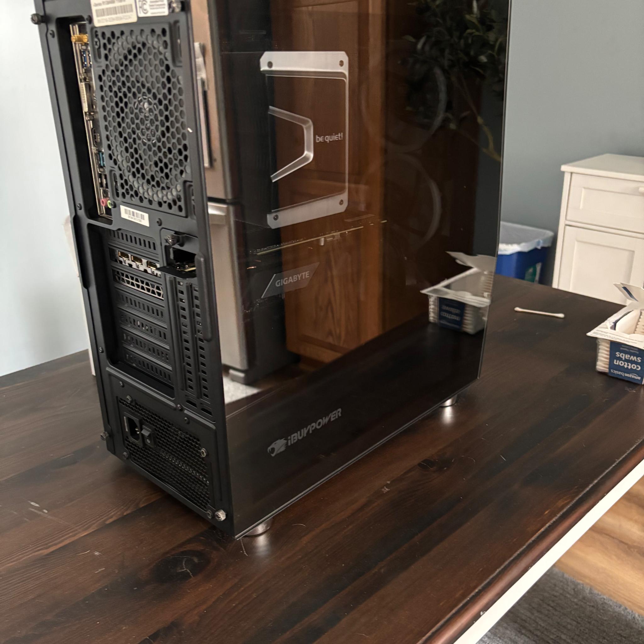 iBUYPOWER gaming PC good condition