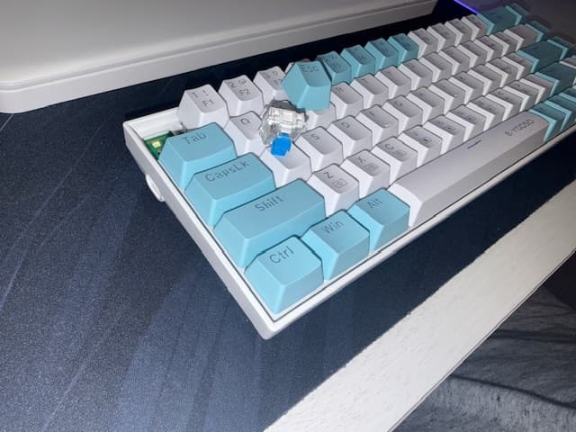 E-YOOSO Z-686, Hot swap switchs