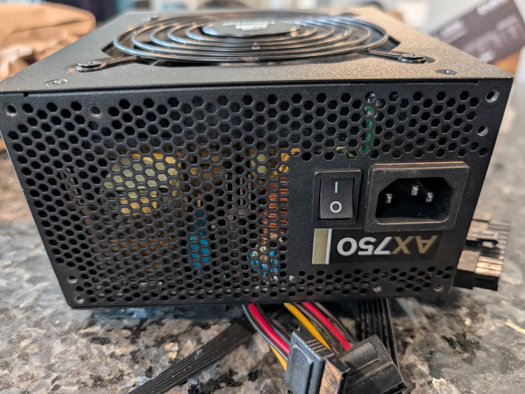 Corsair Ax750 750W Modular power supply PSU