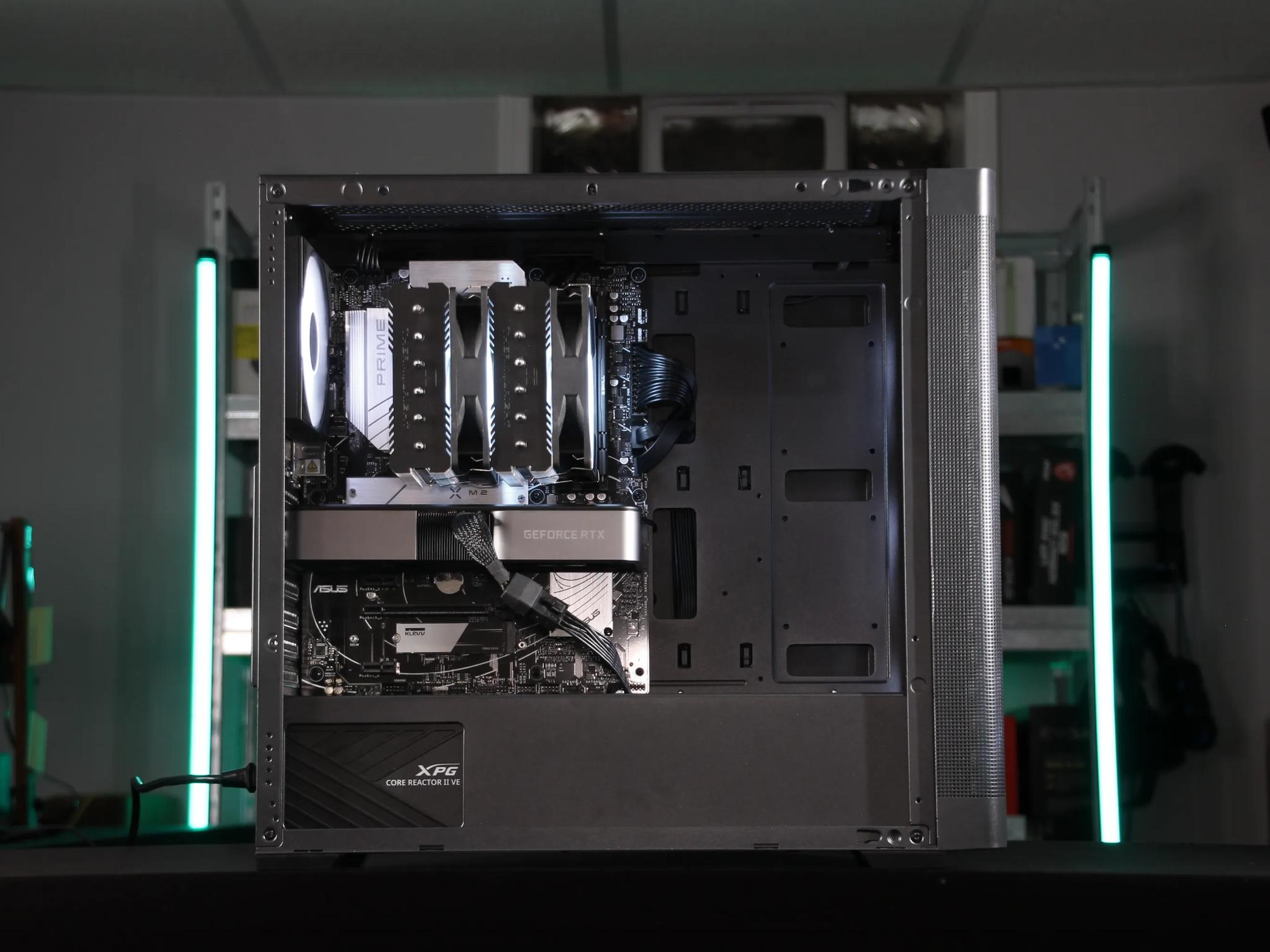 comm.006 // Ryzen 5 7600X, RTX 3070 // Midrange Gaming PC