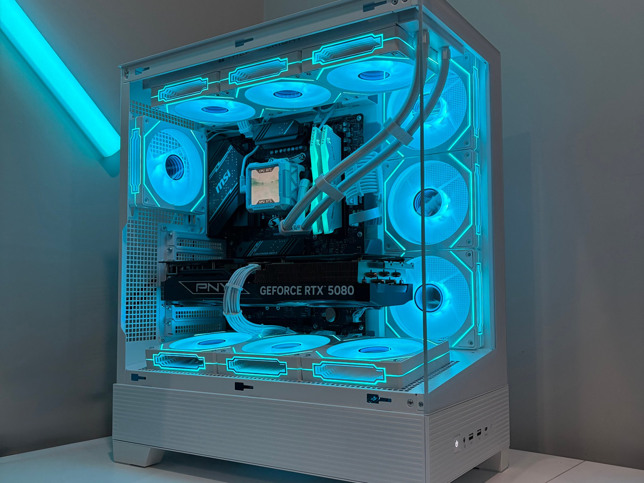 RTX 5080 | Ryzen 7 9800X3D | 32GB DDR5 RAM | 2TB SSD | Gaming PC