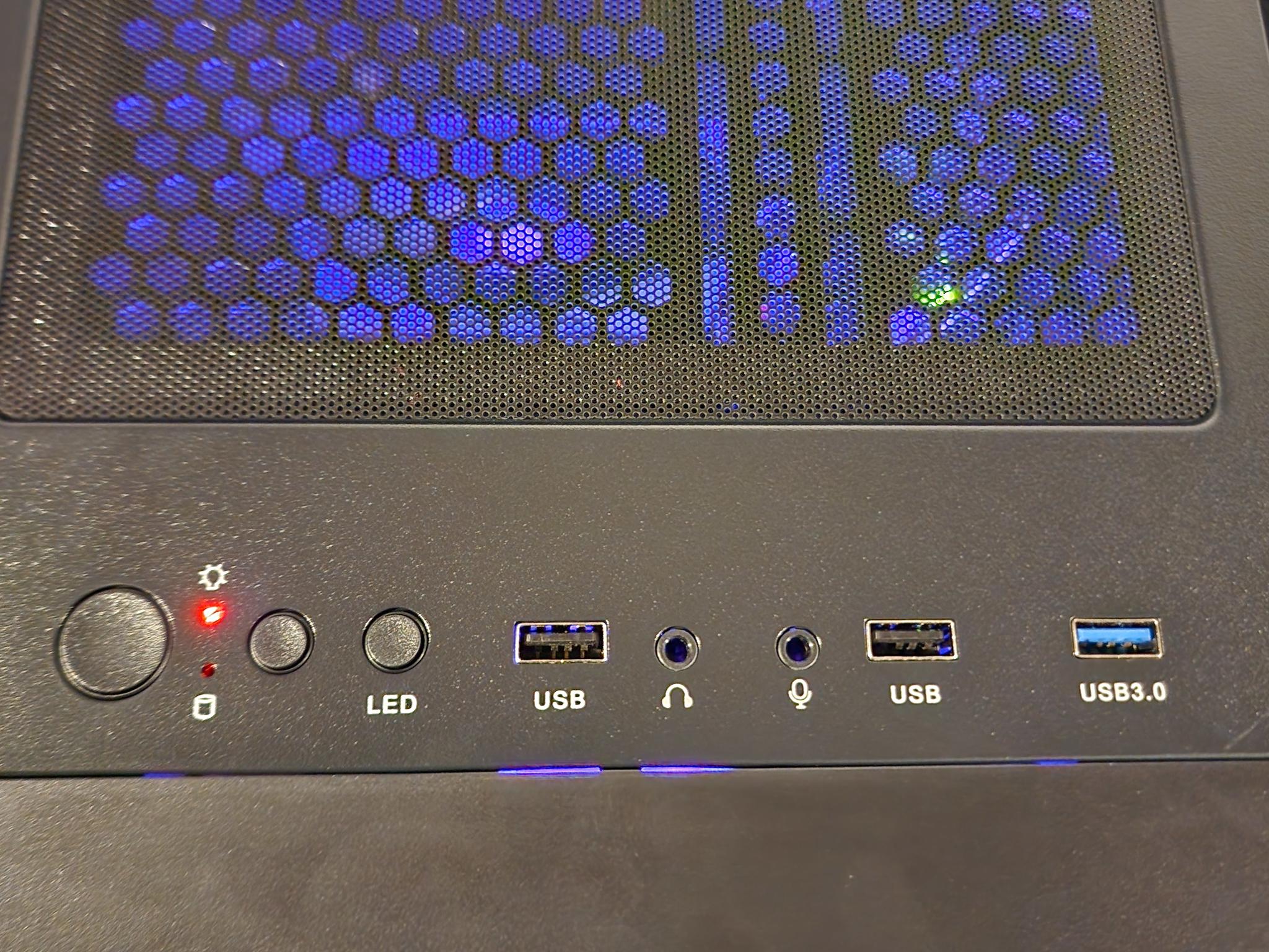 Nvidia RTX 4060 Ti / i7-12700K / 16GB DDR4 / 1TB NVMe SSD