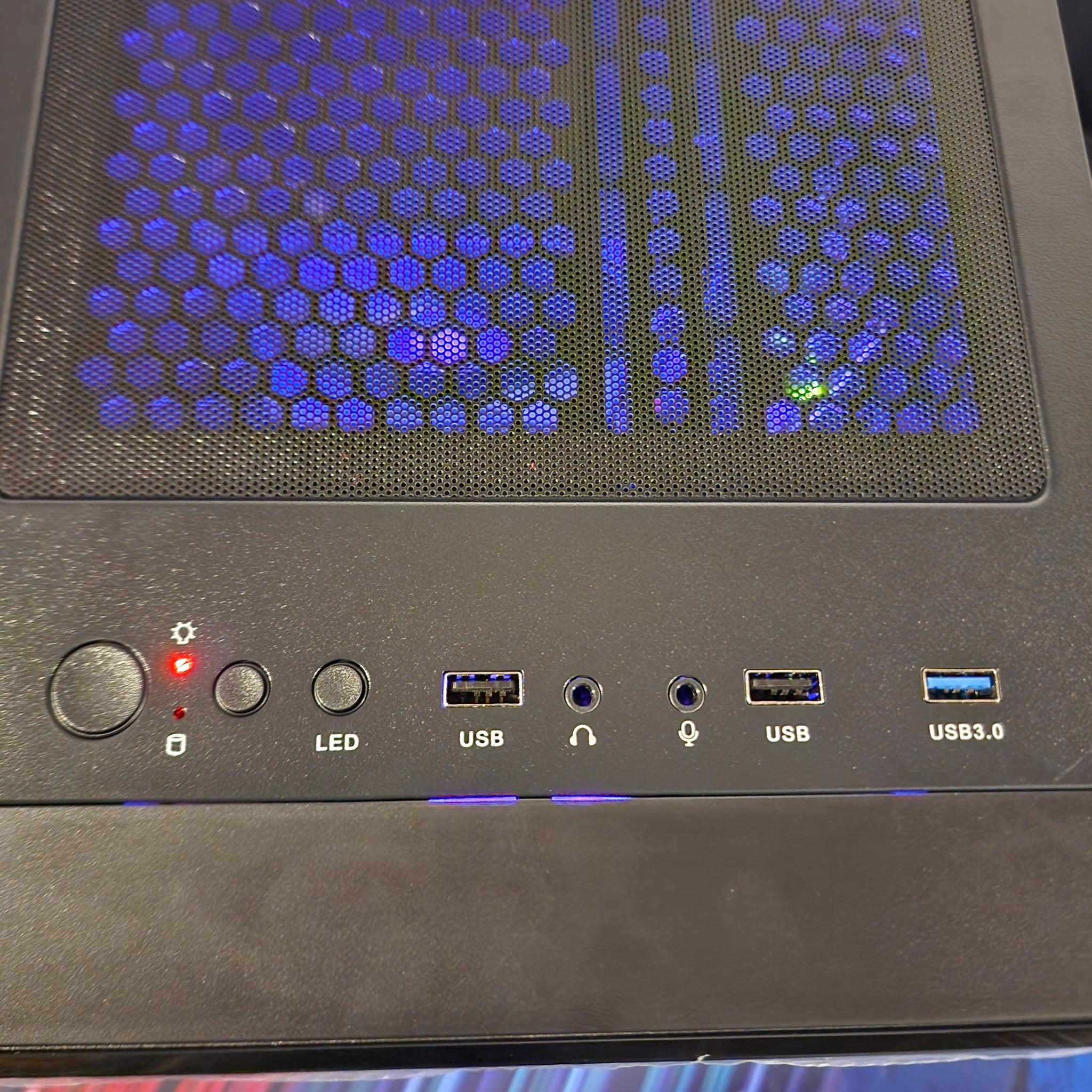 Nvidia RTX 4060 Ti / i7-12700K / 16GB DDR4 / 1TB NVMe SSD