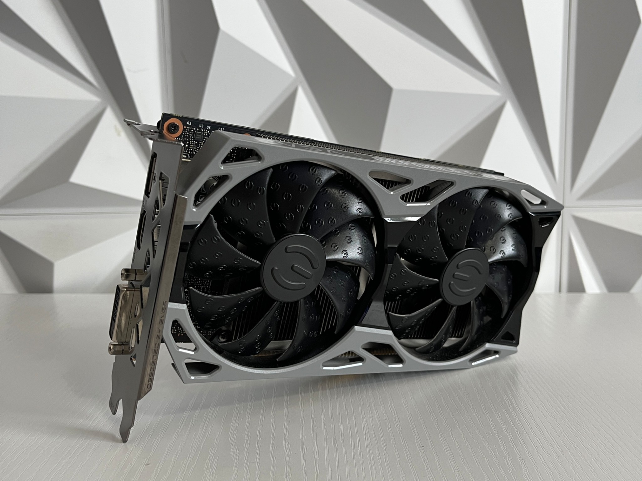 EVGA RTX 2060 Ko Ultra Gaming 6GB