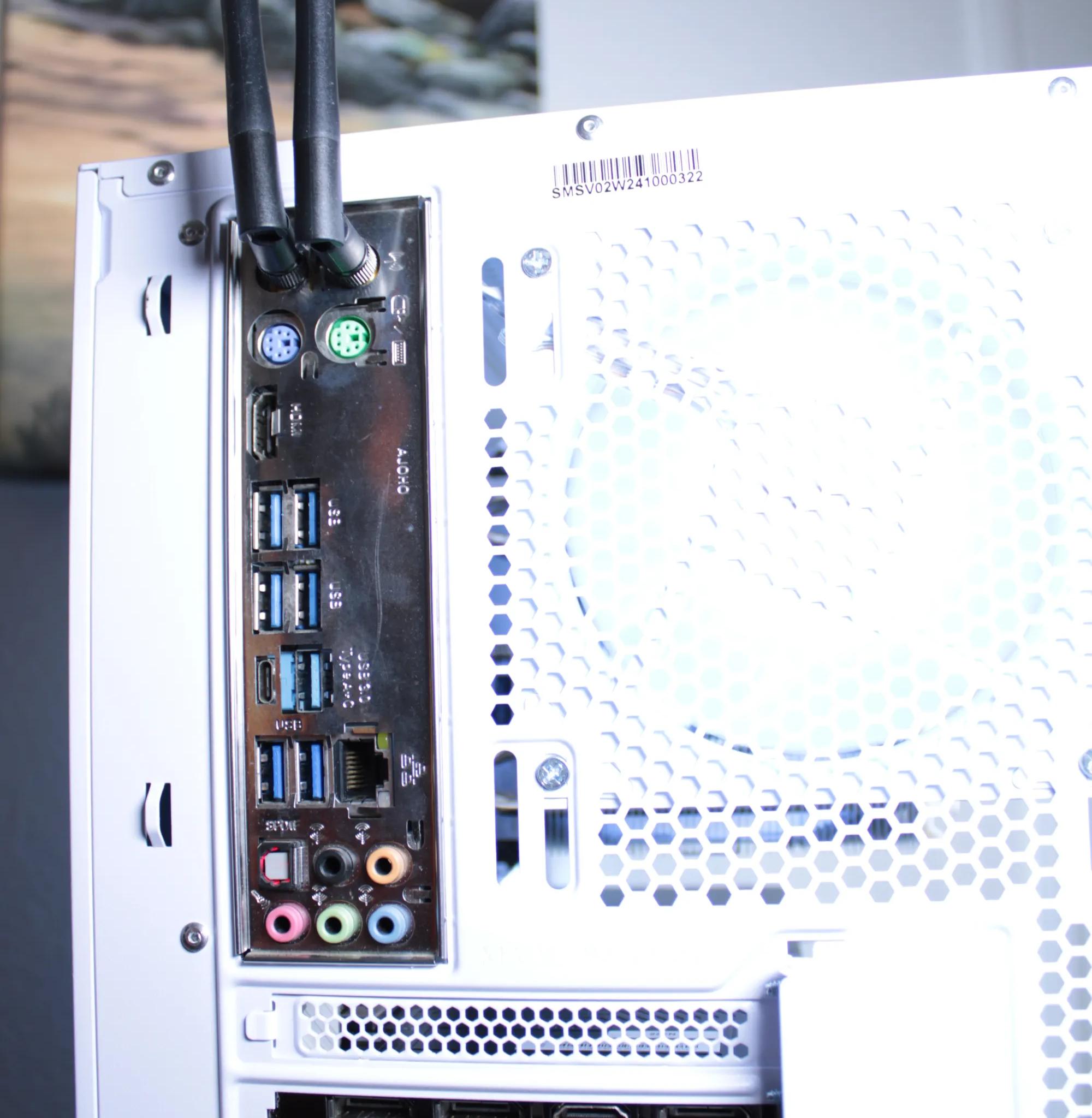 GTX 1080 | Ryzen 5 2600x | 1tb NVMe | 16gb 3200MHz Ram | WiFi+BlueTooth