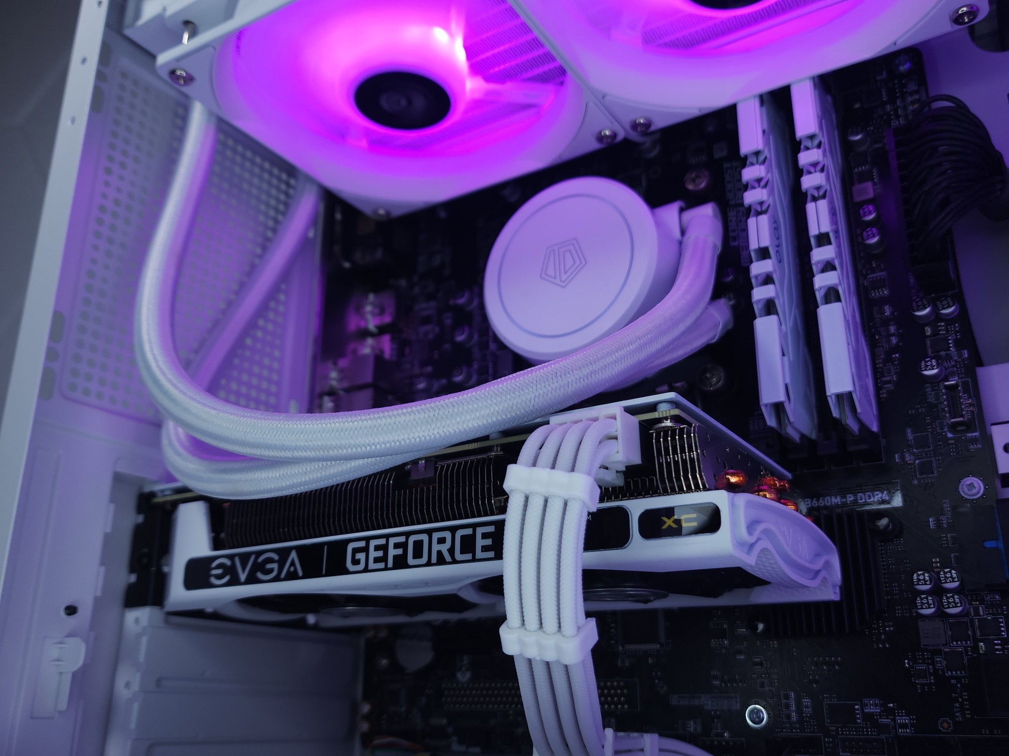 💜🤍RTX 3060Ti // Core i5 12400 // 16GB 3200MHz // 1TB NVMe Gen 3