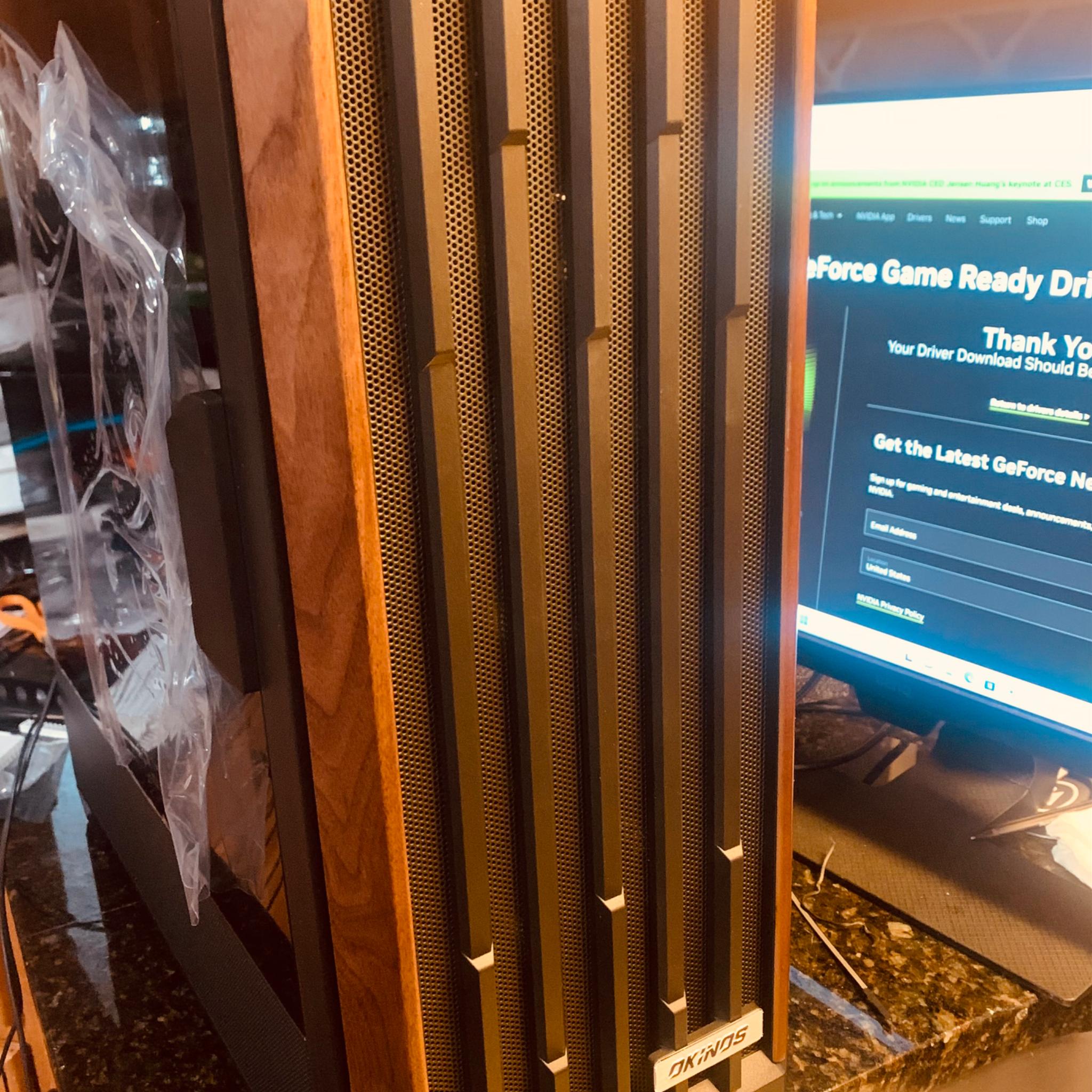 Black Out Oak Pro  RTX 4060 UPDATED