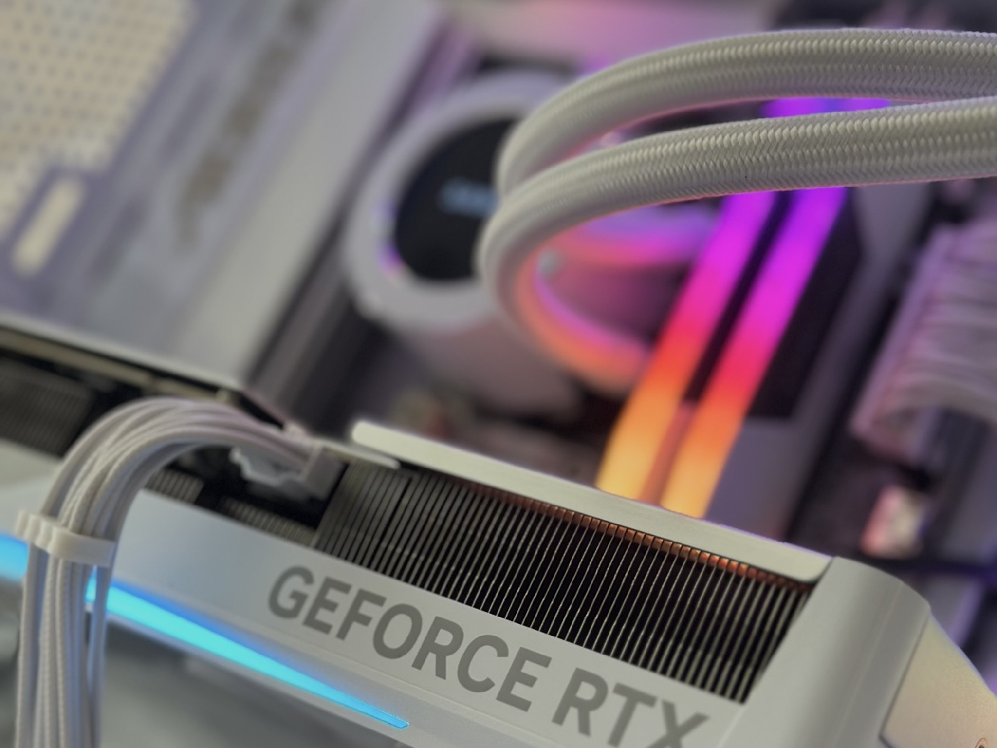 FINAL PRICE DROP CUSTOM ALL WHITE TOP END CUSTOM GAMING PC | RTX 5070TI | RYZEN 9800X3D