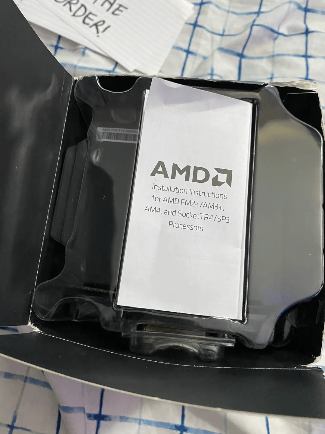 Ryzen 5 2600 (comes with box + cooler) 