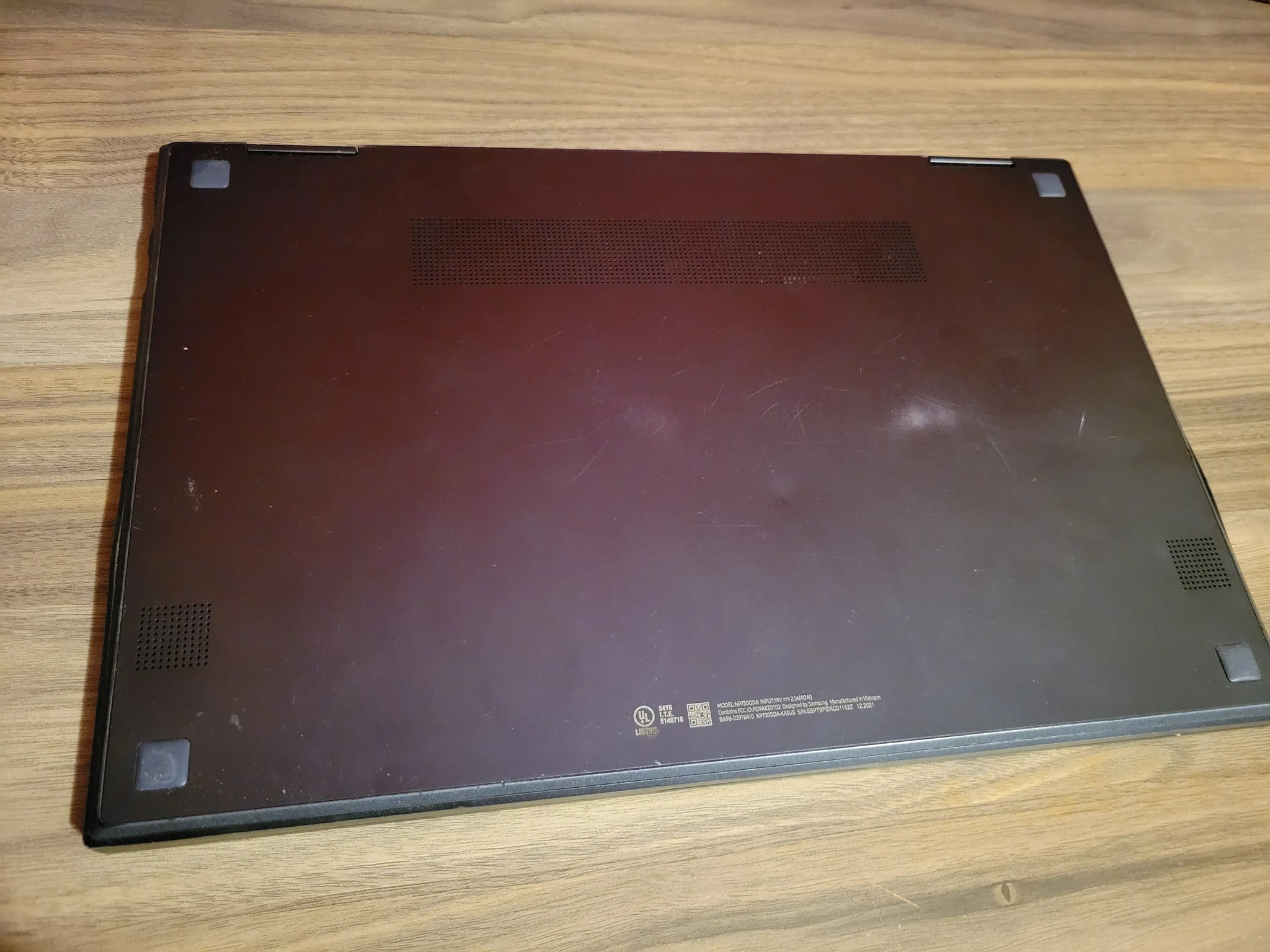 Samsung Galaxy Flex 2 Alpha Laptop - 13.3" Qled Touch Screen