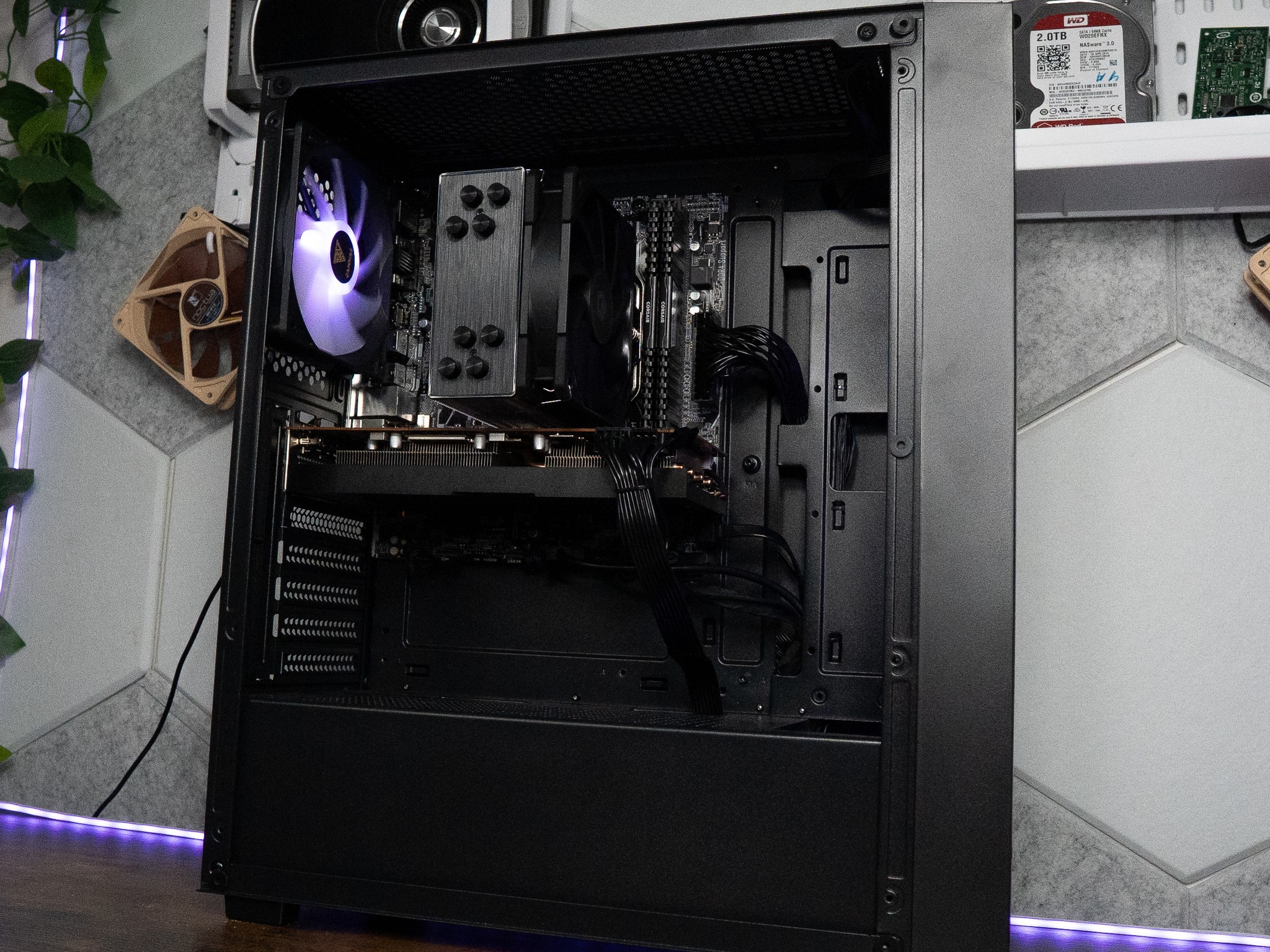 🌌🛰️ | RADEON RX 5700XT 8GB | RYZEN 7 2700X | 16GB DDR4 RAM | 1.5TB | Y2K Hero BRONZE